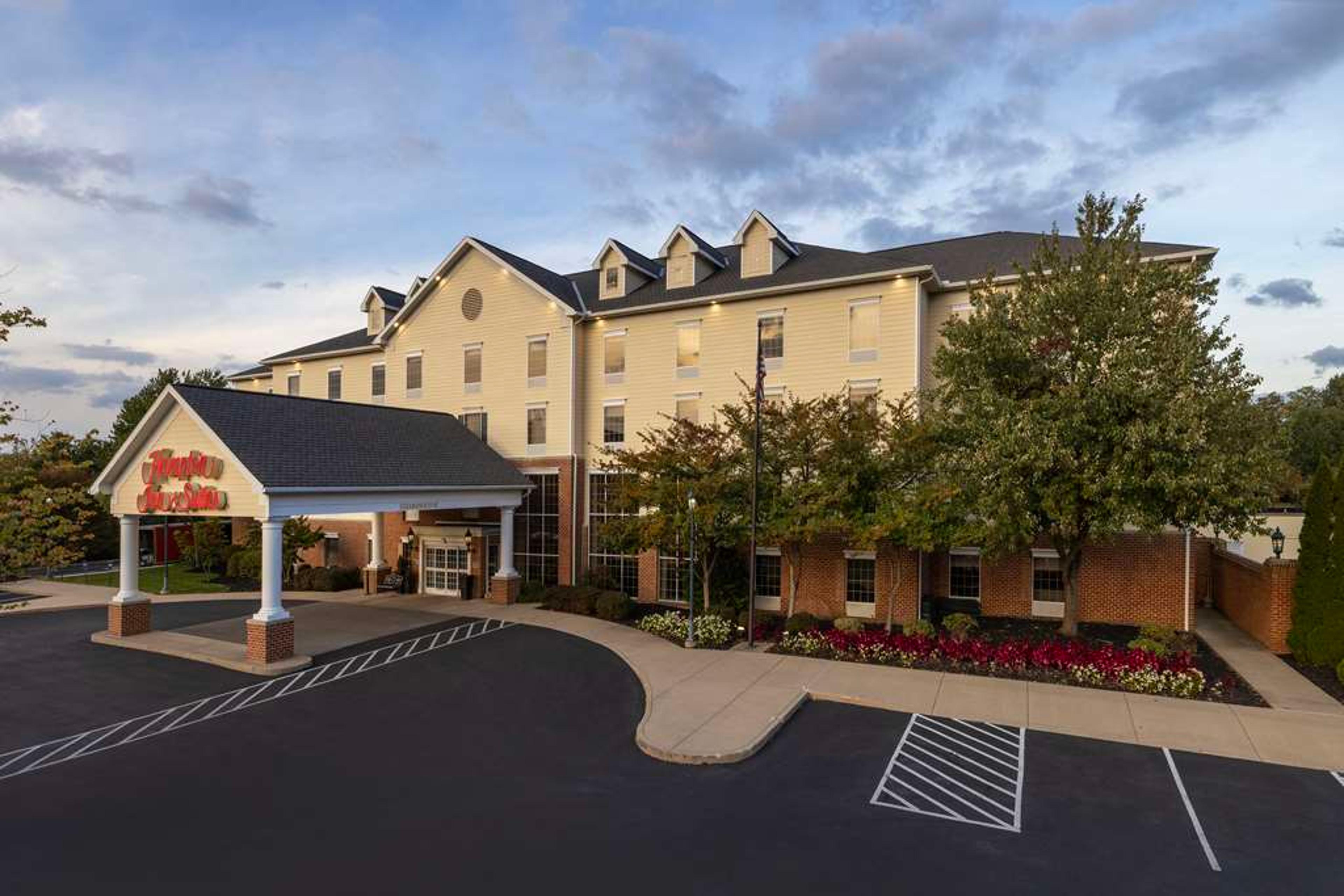 Hampton Inn and Suites State College @ Williamsbu