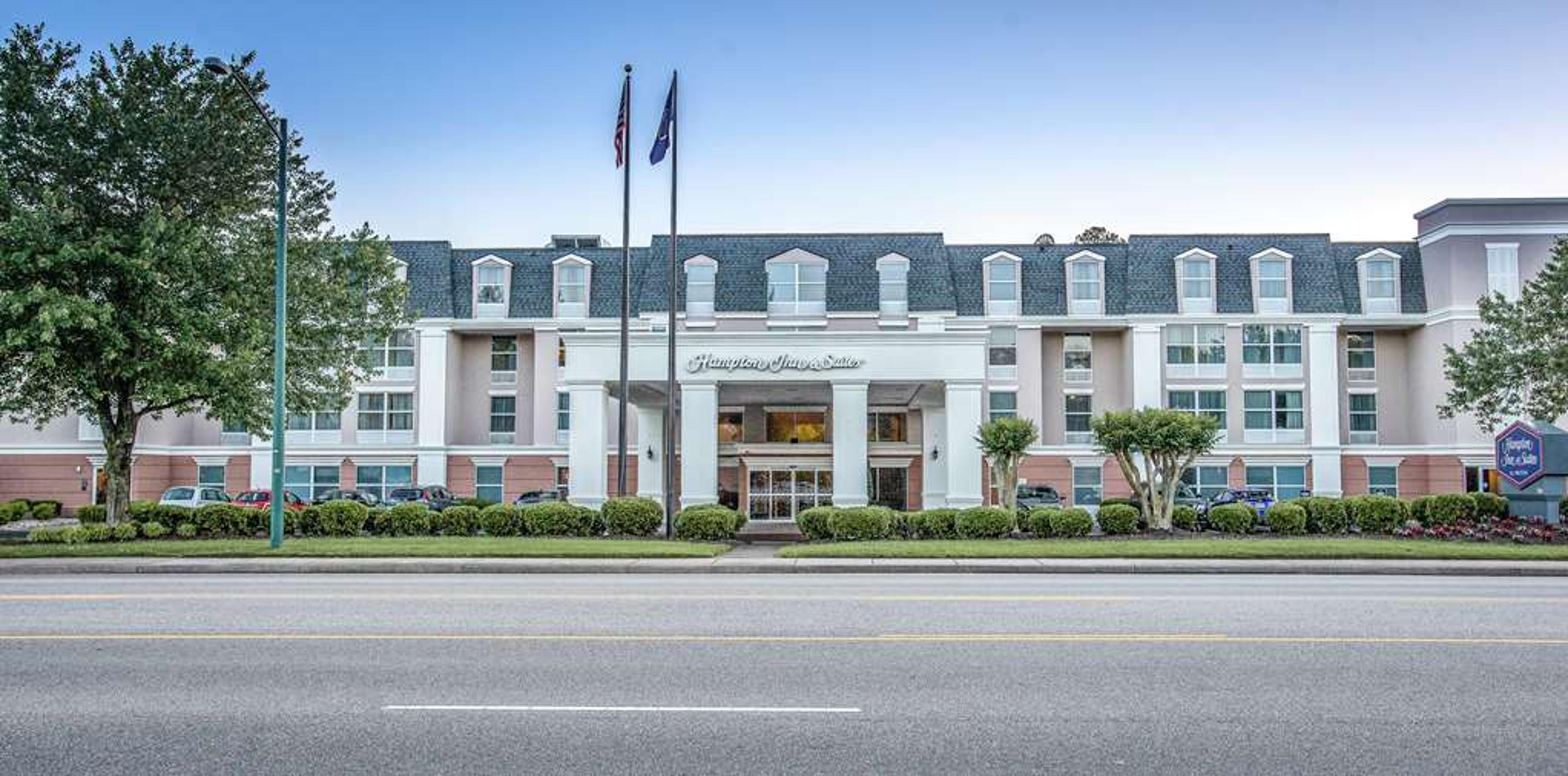 Hampton Inn &amp; Suites Williamsburg/Richmond Rd