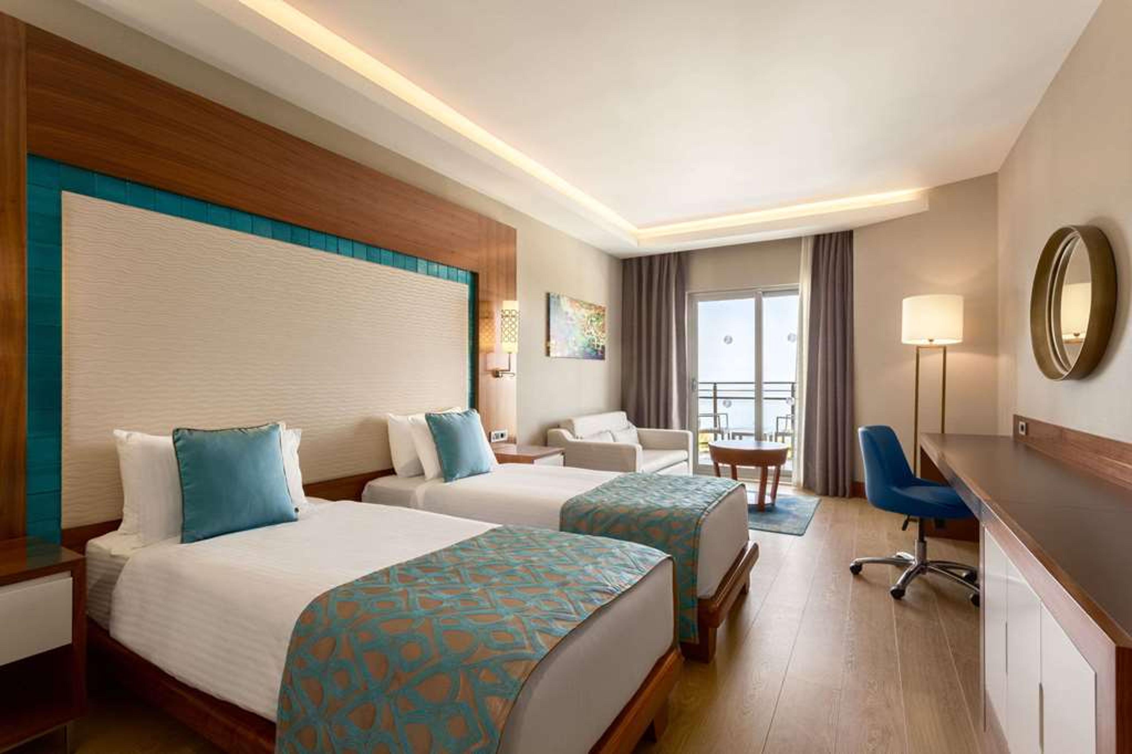 RAMADA RESORT BY WYNDHAM KUSADASI
