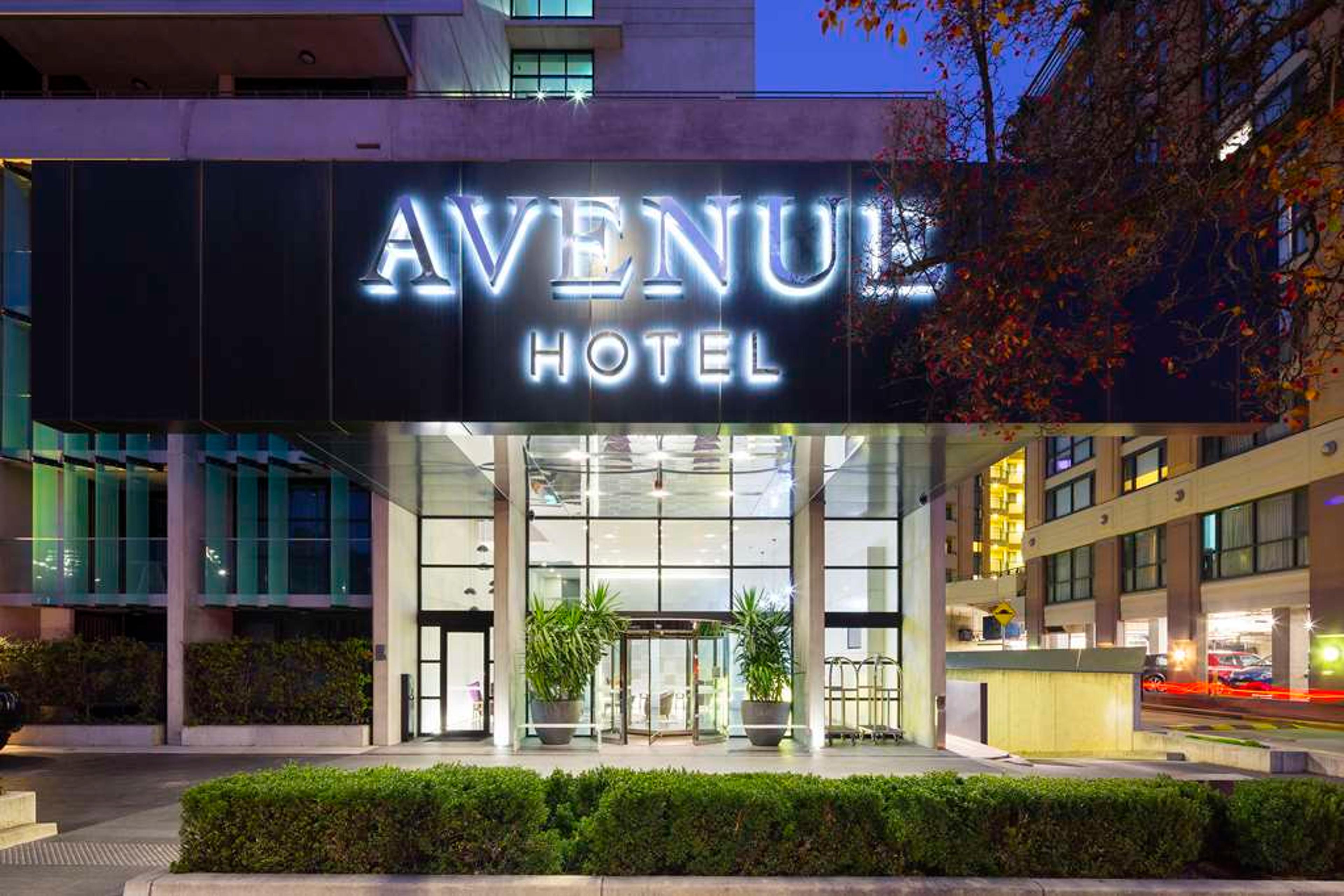AVENUE HOTEL CANBERRA
