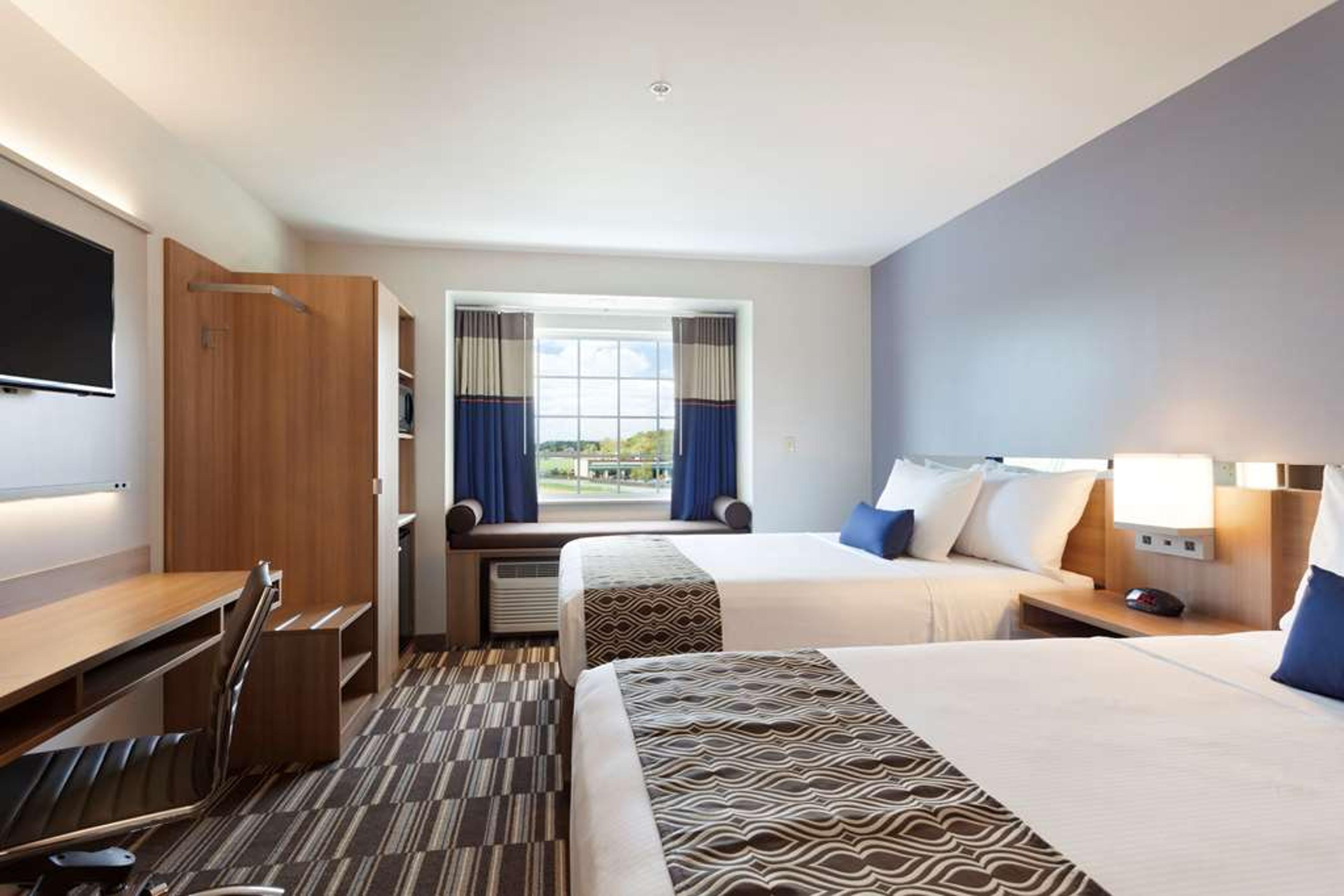 MICROTEL INN & SUITES BY WYNDH