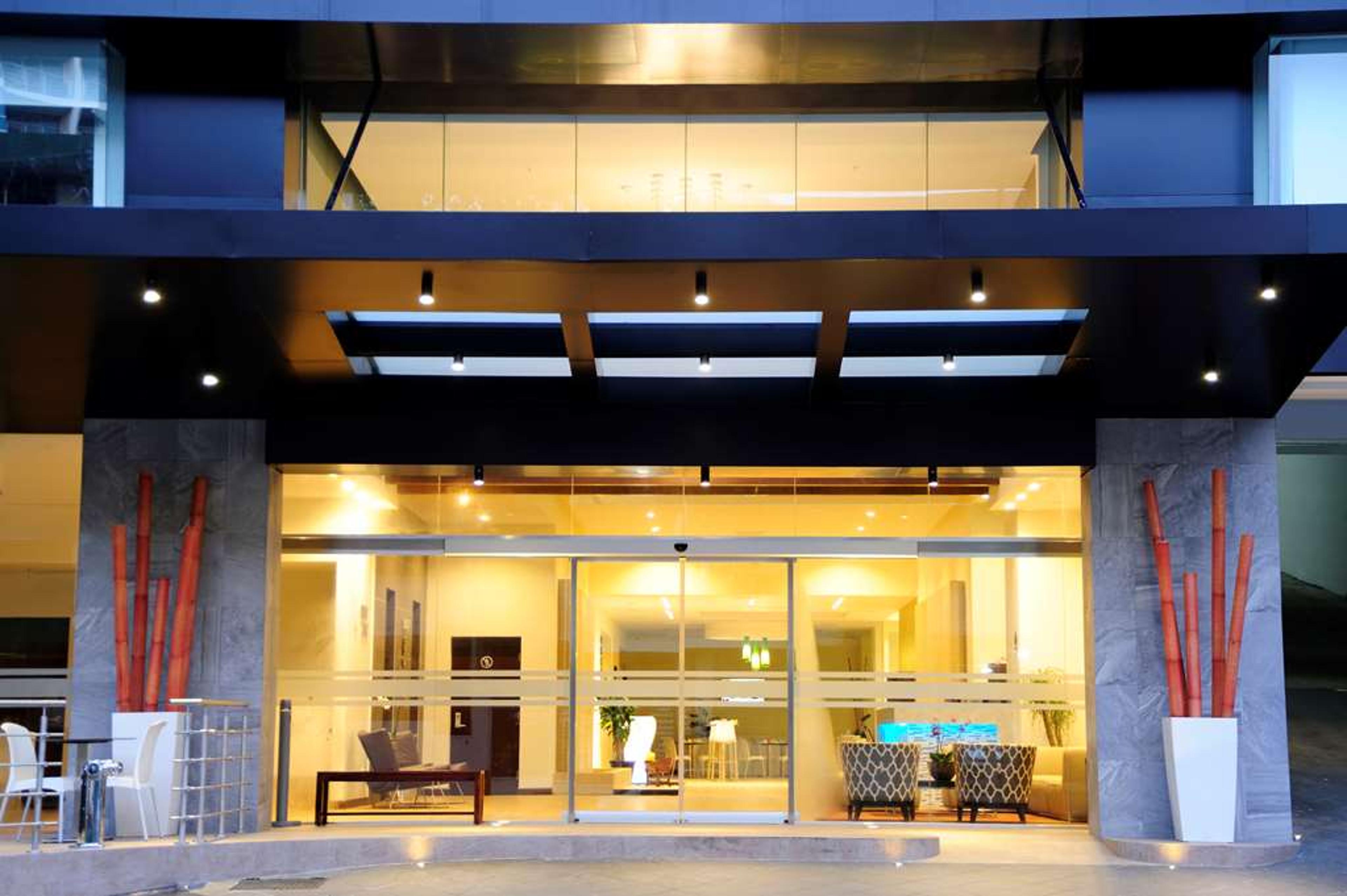 Hotel Photo 1