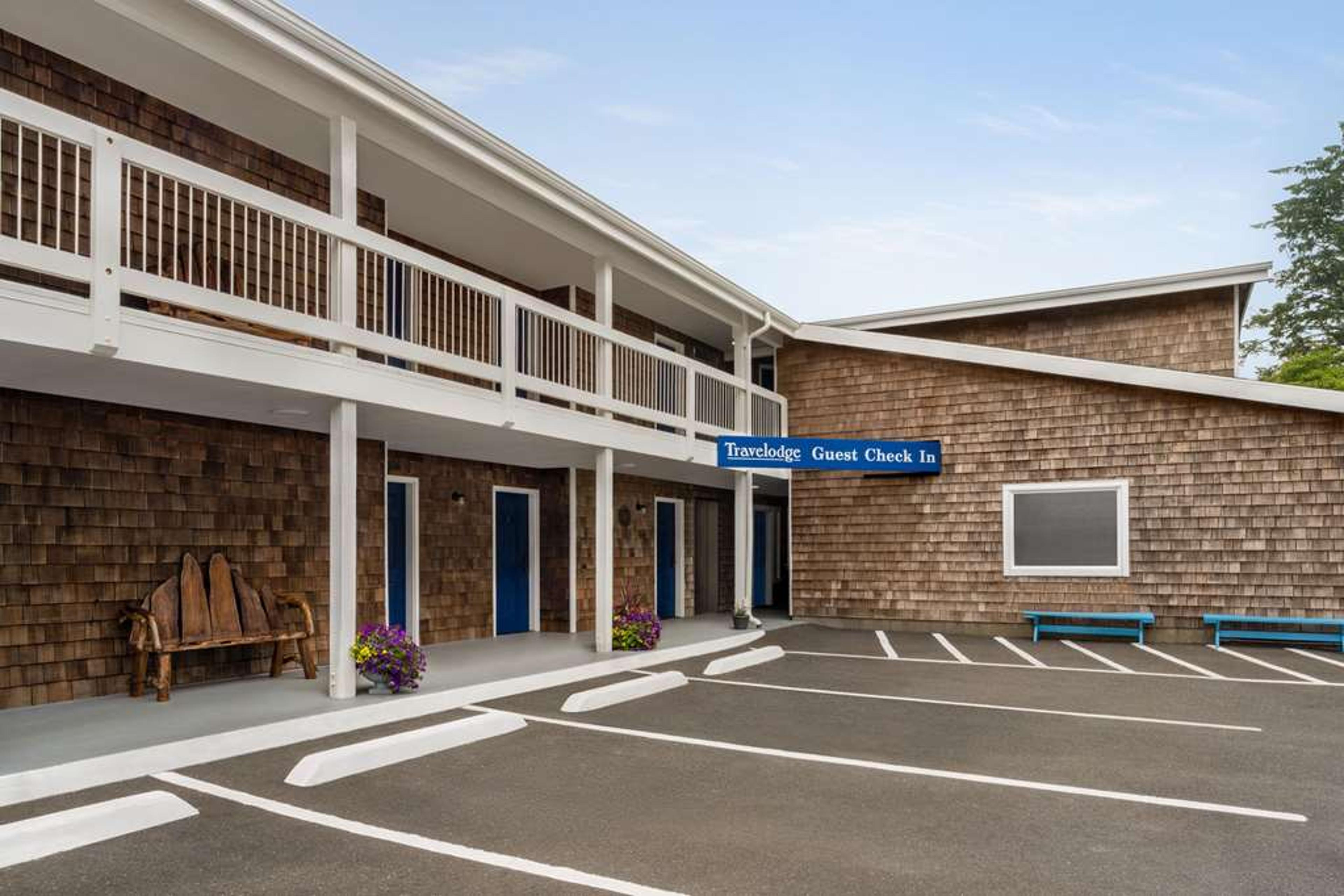 TRAVELODGE BY WYNDHAM DEPOE BA