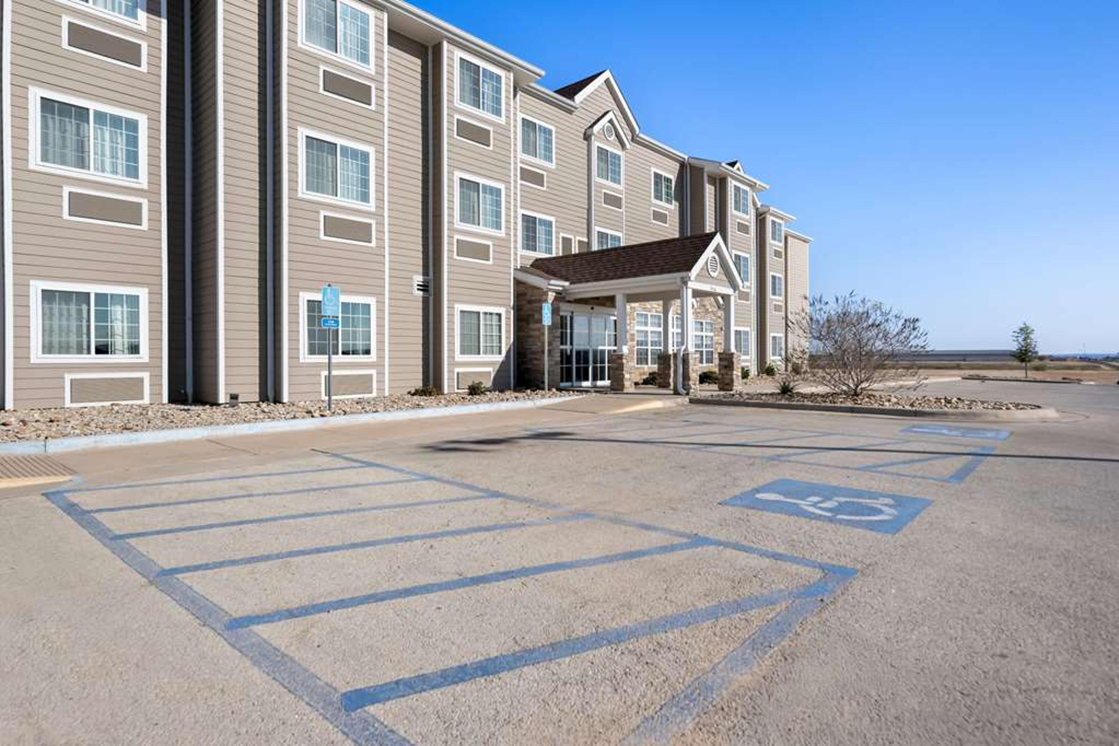 MICROTEL INN AND SUITES BY WYNDHAM