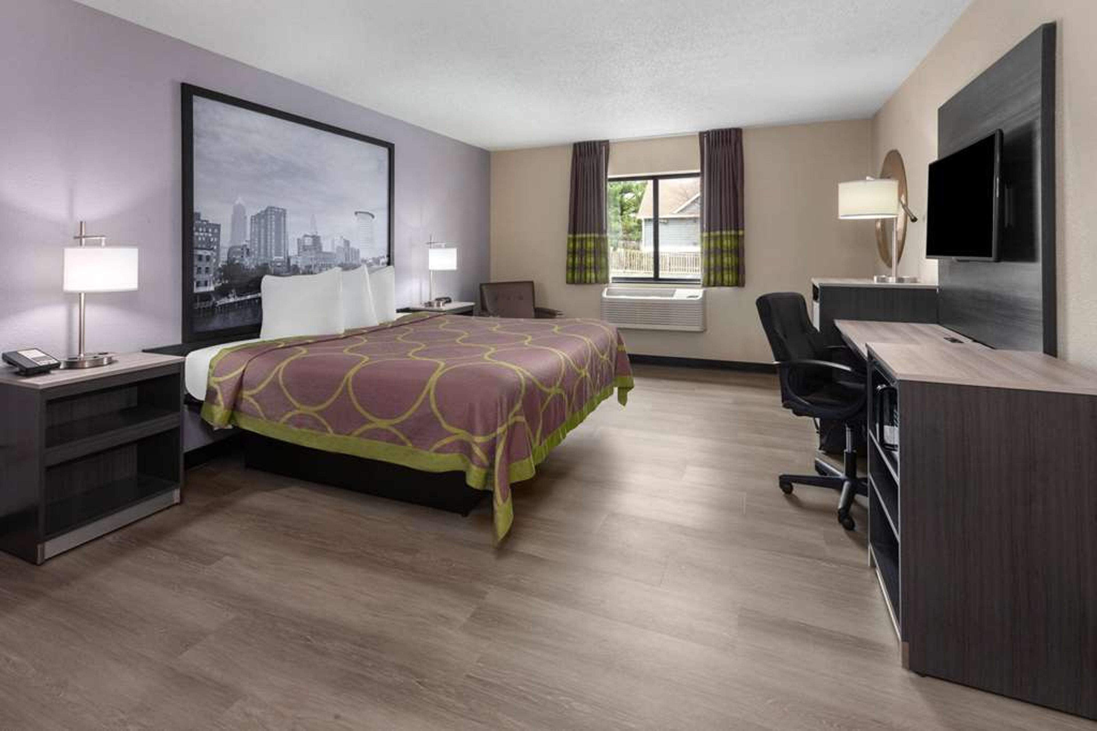 SUPER 8 COPLEY AKRON