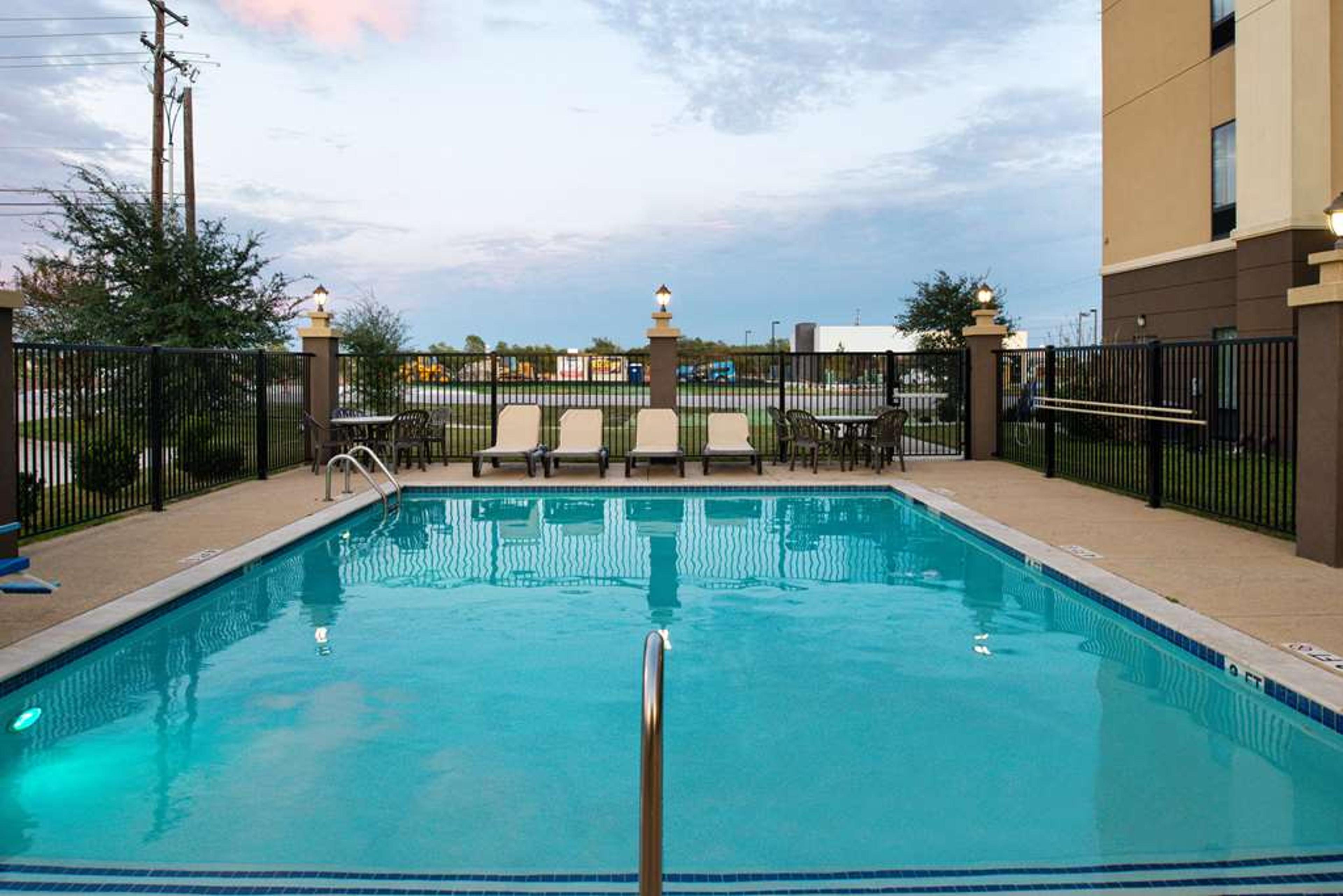 Hotel Photo 3