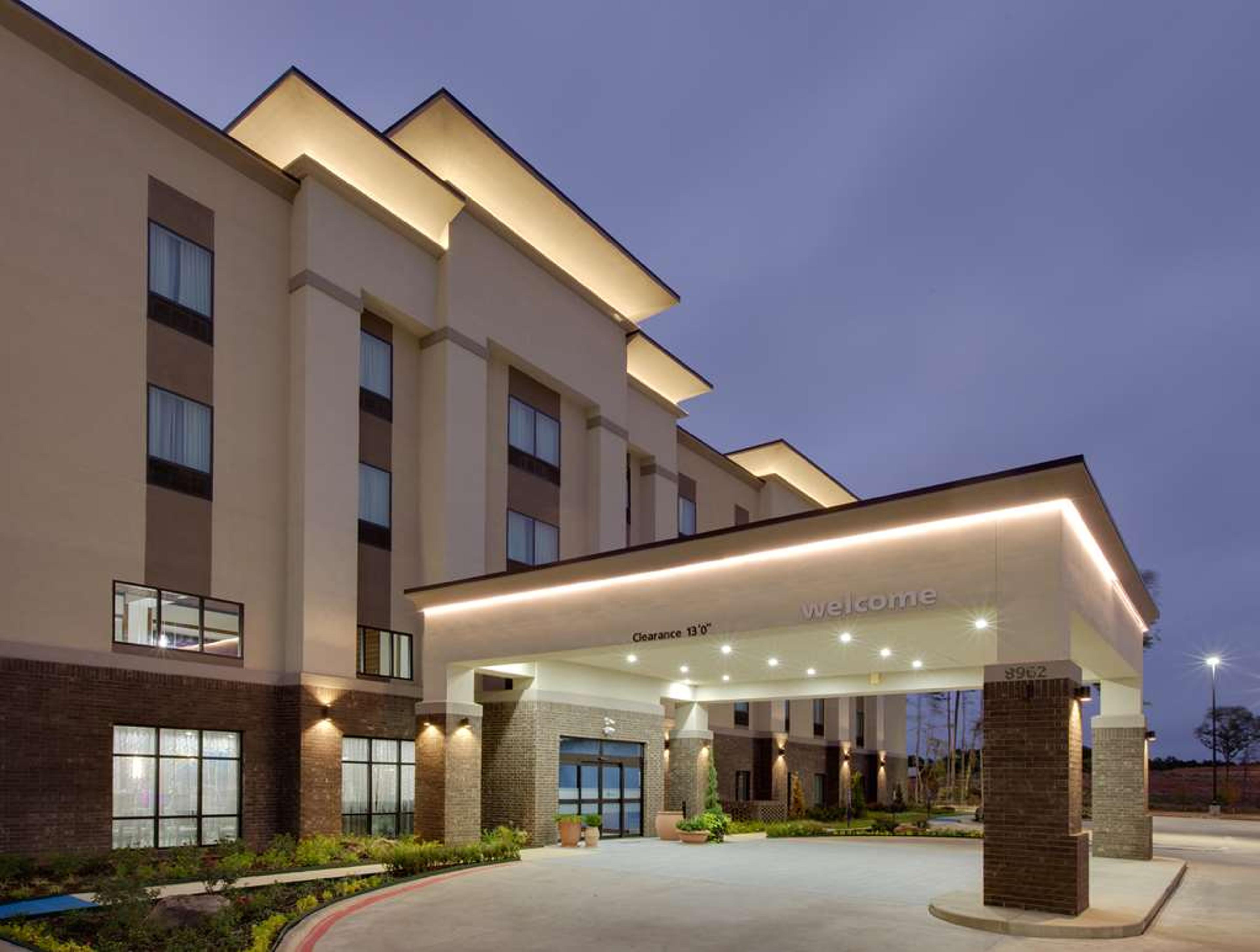 HAMPTON INN AND SUITES TYLER-SOUTH