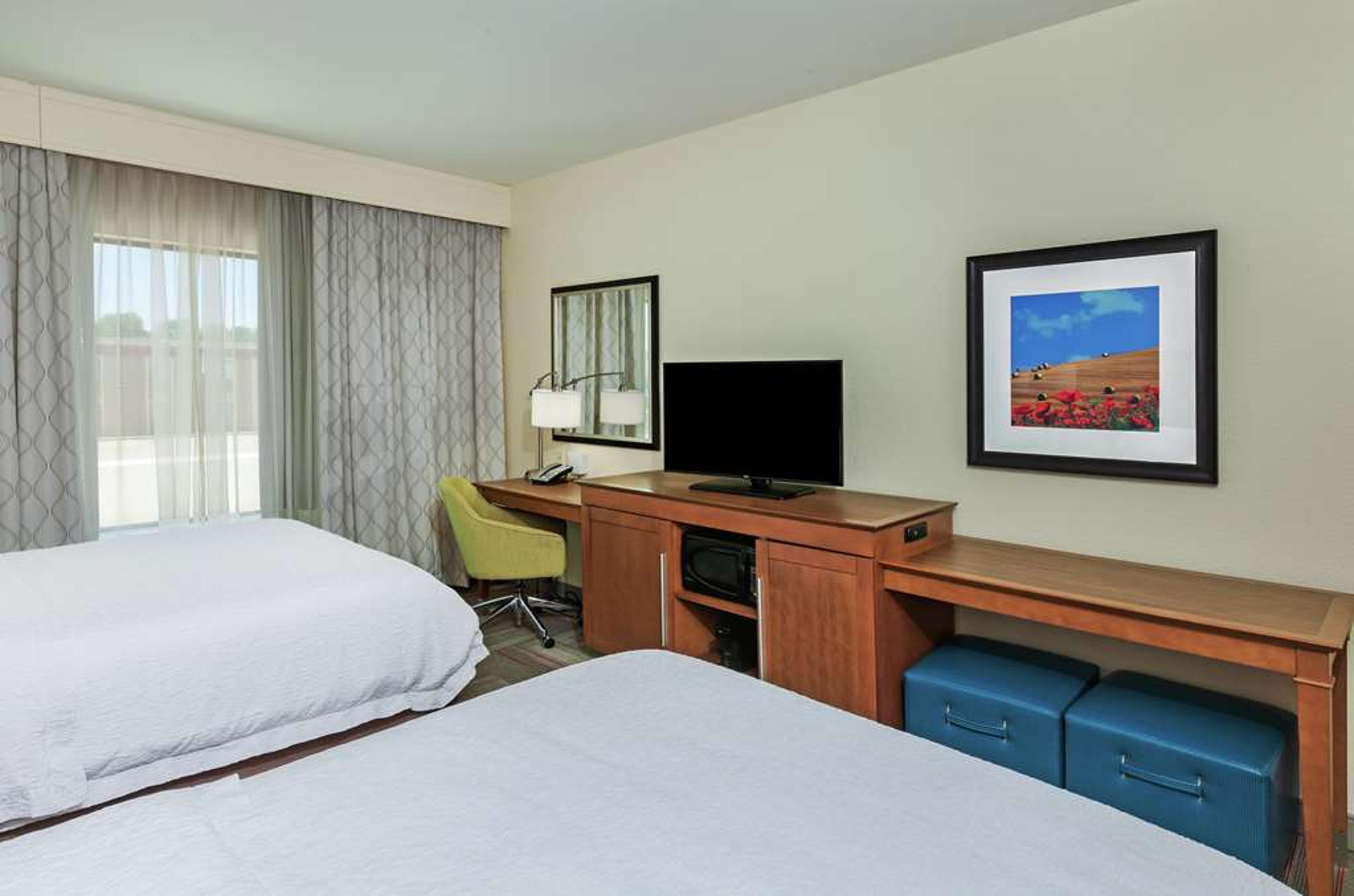 HAMPTON INN AND SUITES CLAREMORE