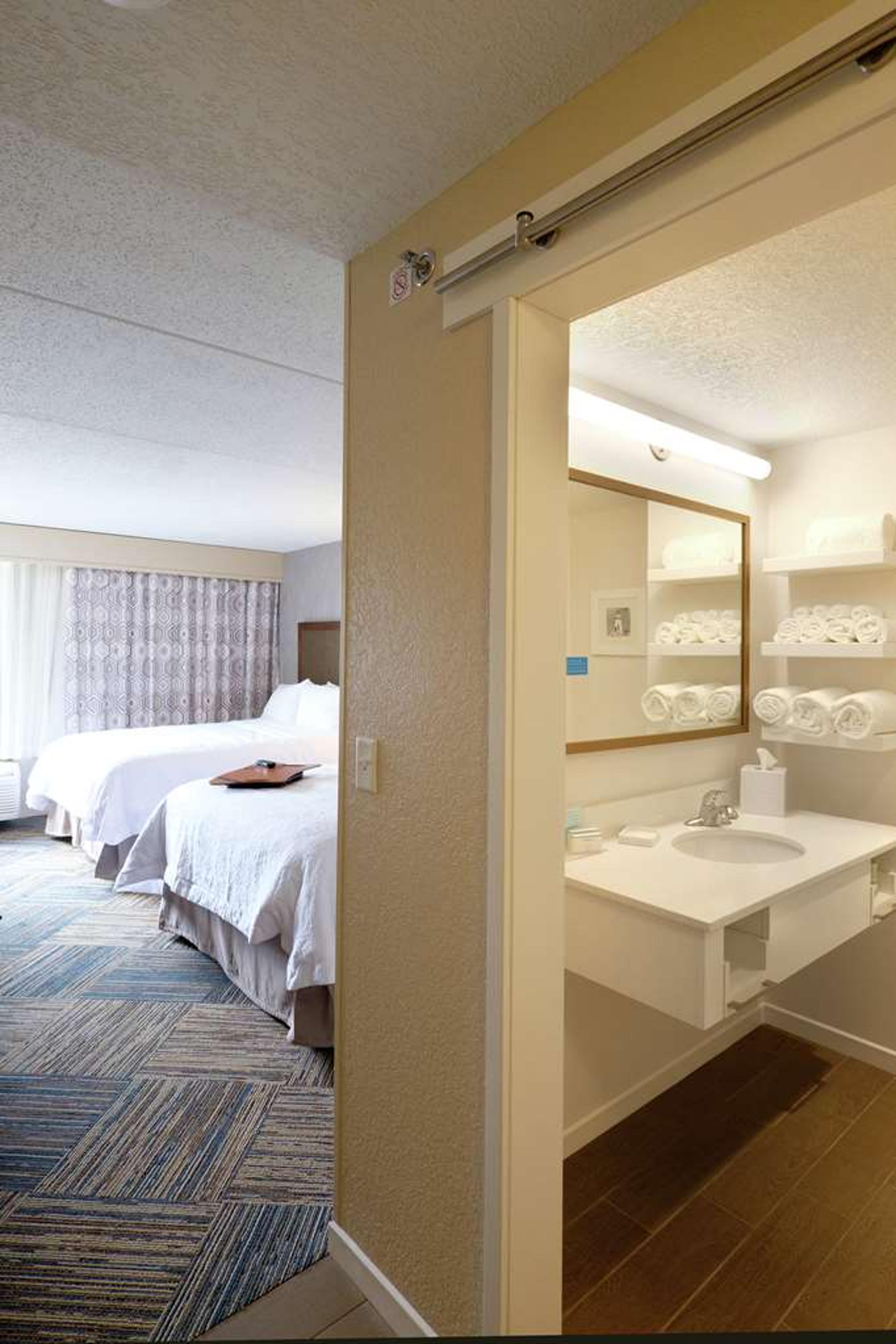 HAMPTON INN GREEN BAY DOWNTOWN
