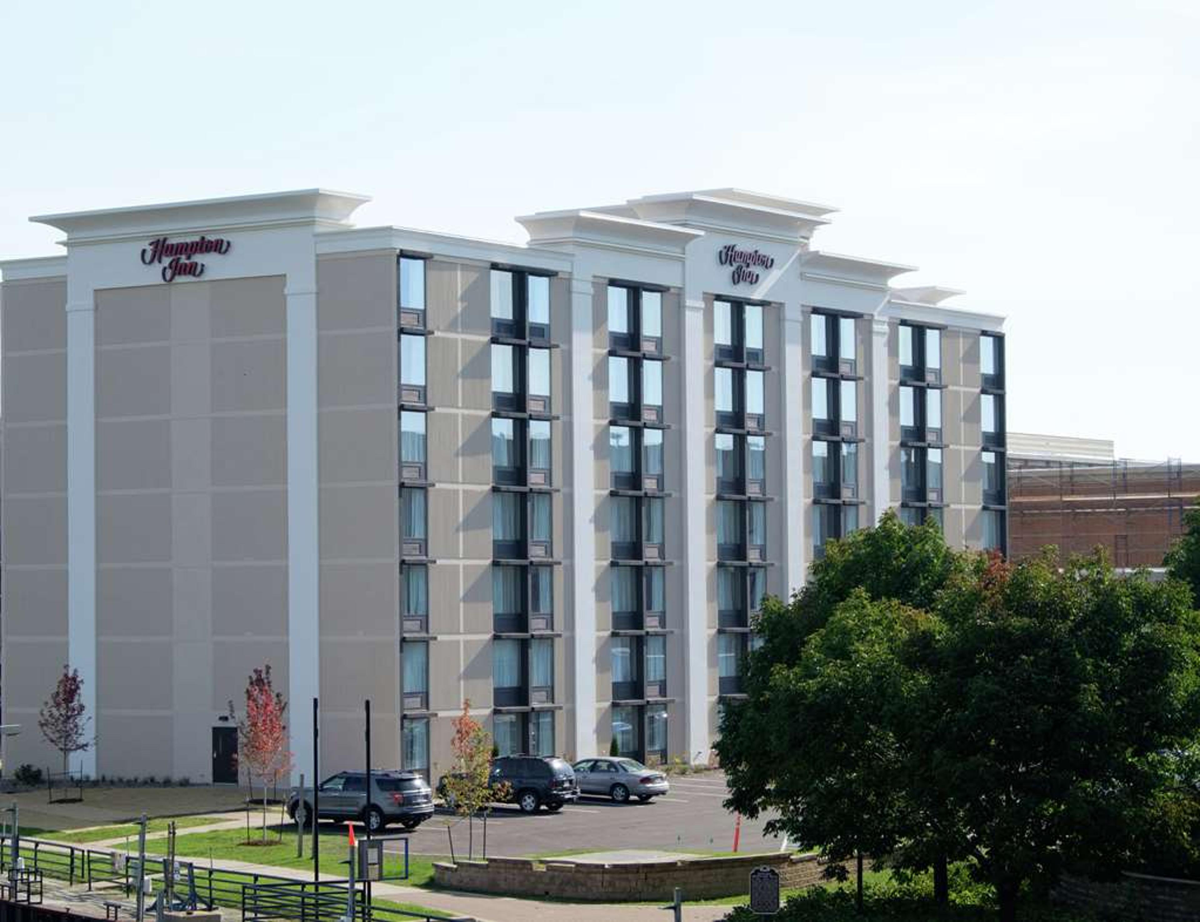 HAMPTON INN GREEN BAY DOWNTOWN