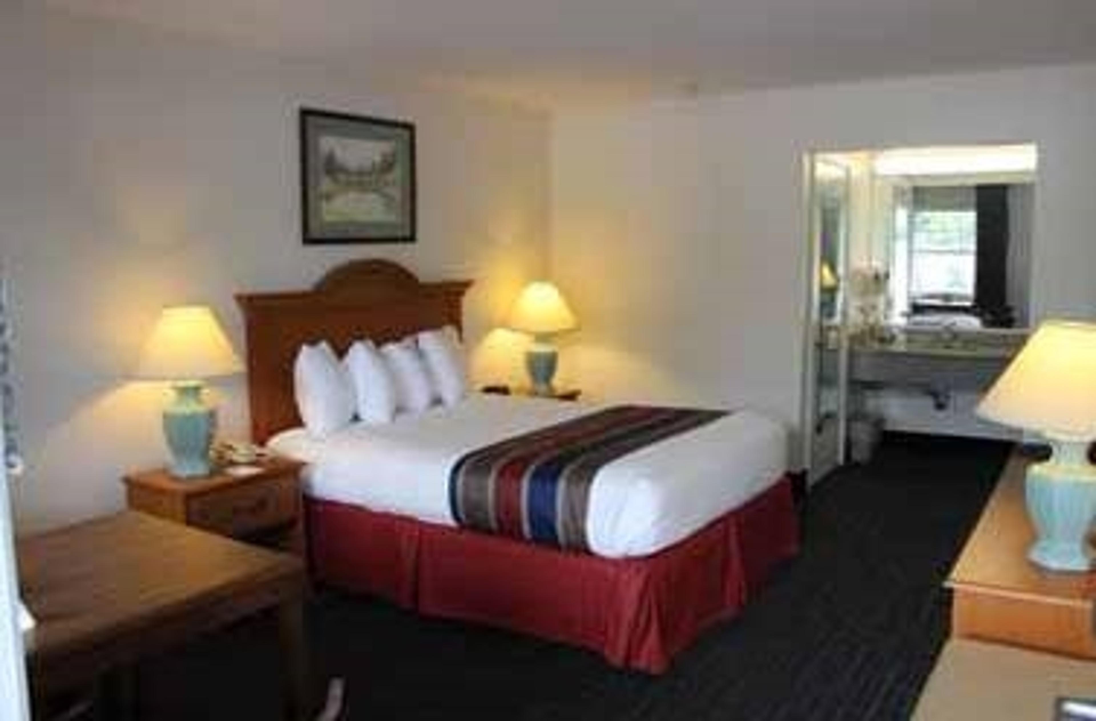 ST. MICHAELS INN