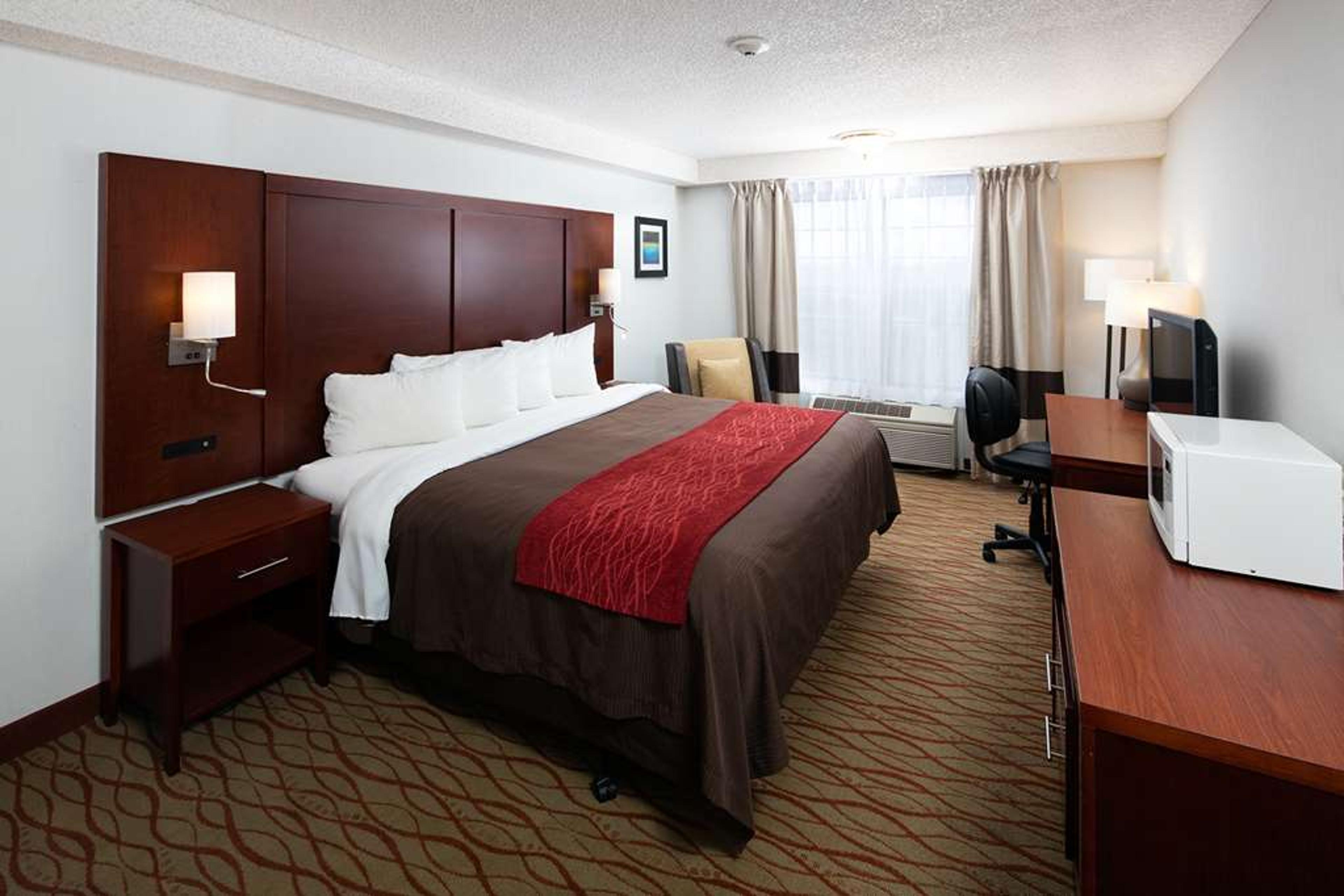 RED LION INN AND SUITES AUBURN