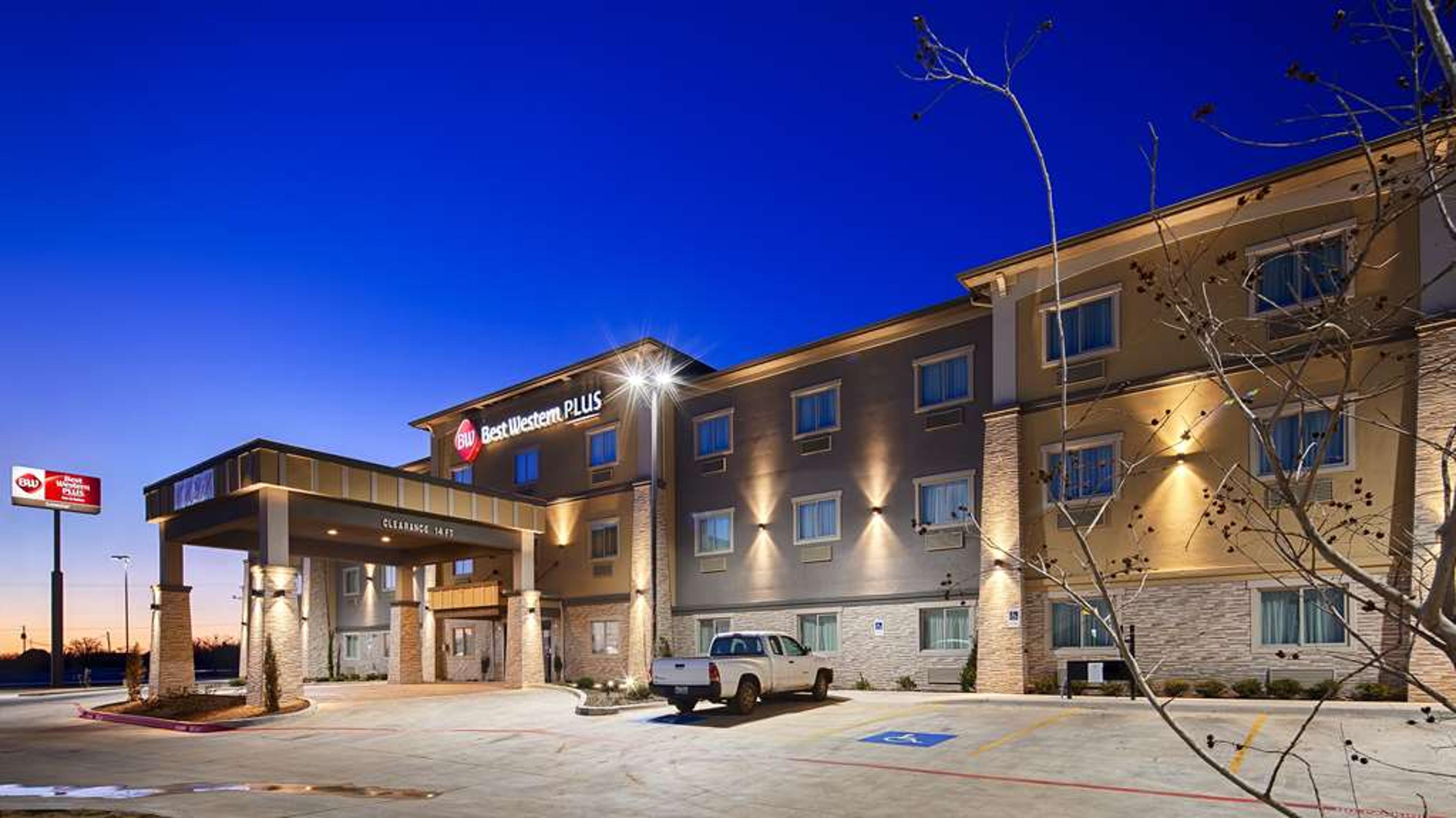 Hotel Photo 1