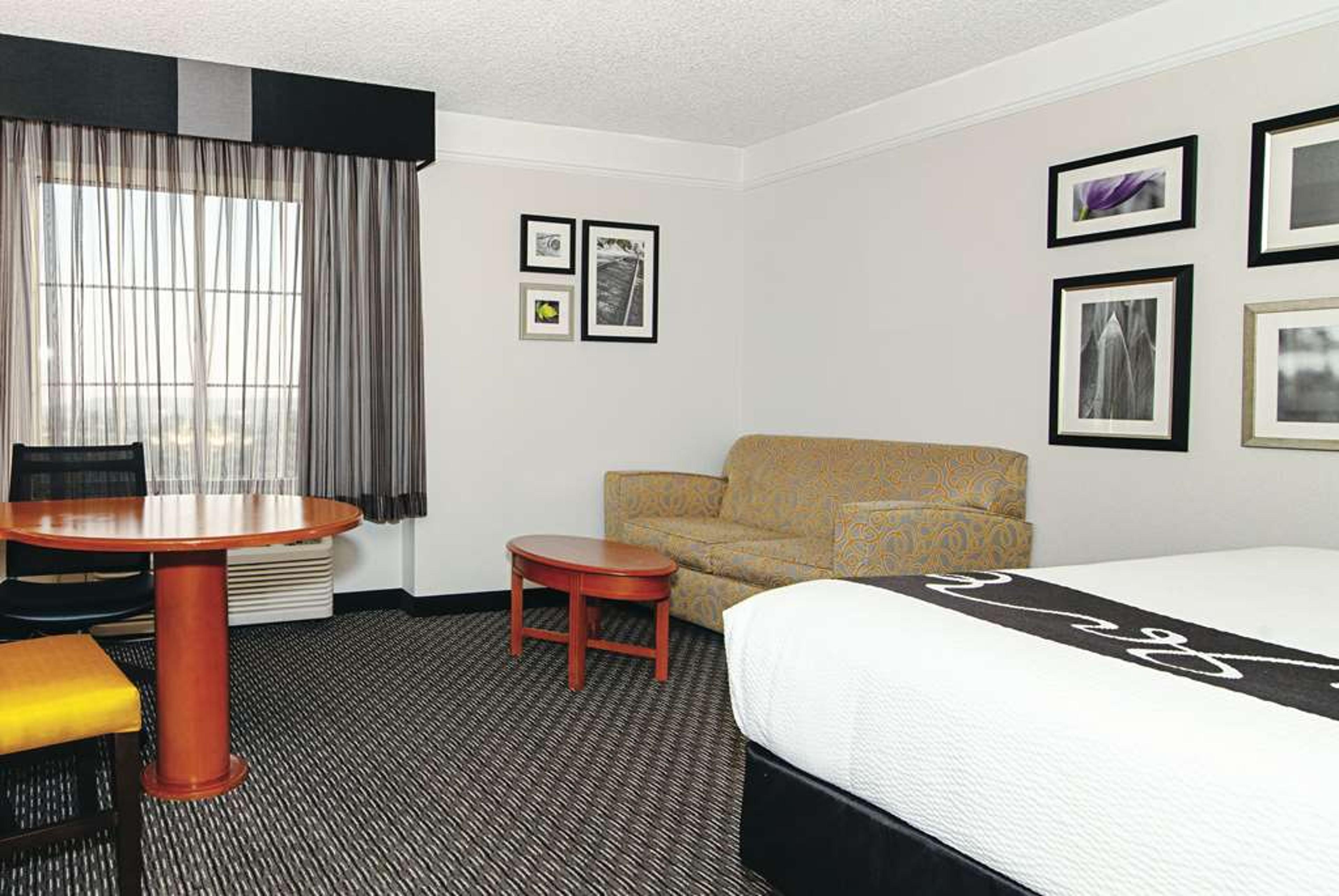 LA QUINTA INN STE ONTARIO AIRPORT