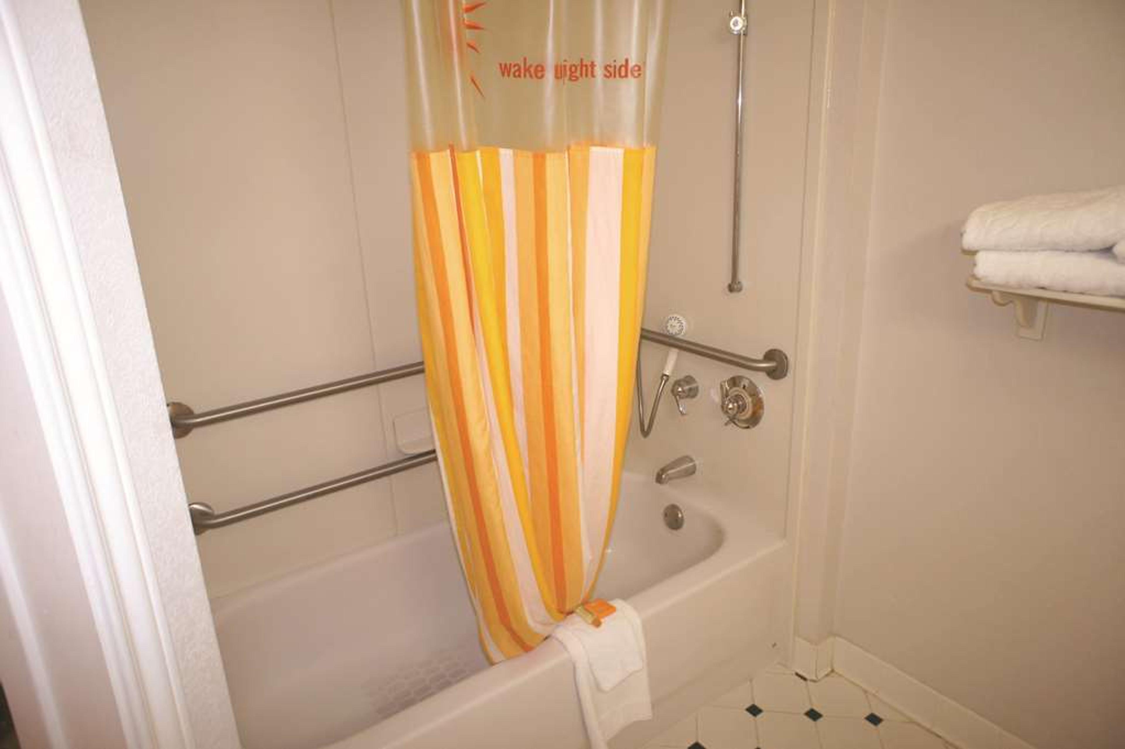 LA QUINTA INN STE WINSTON SALEM