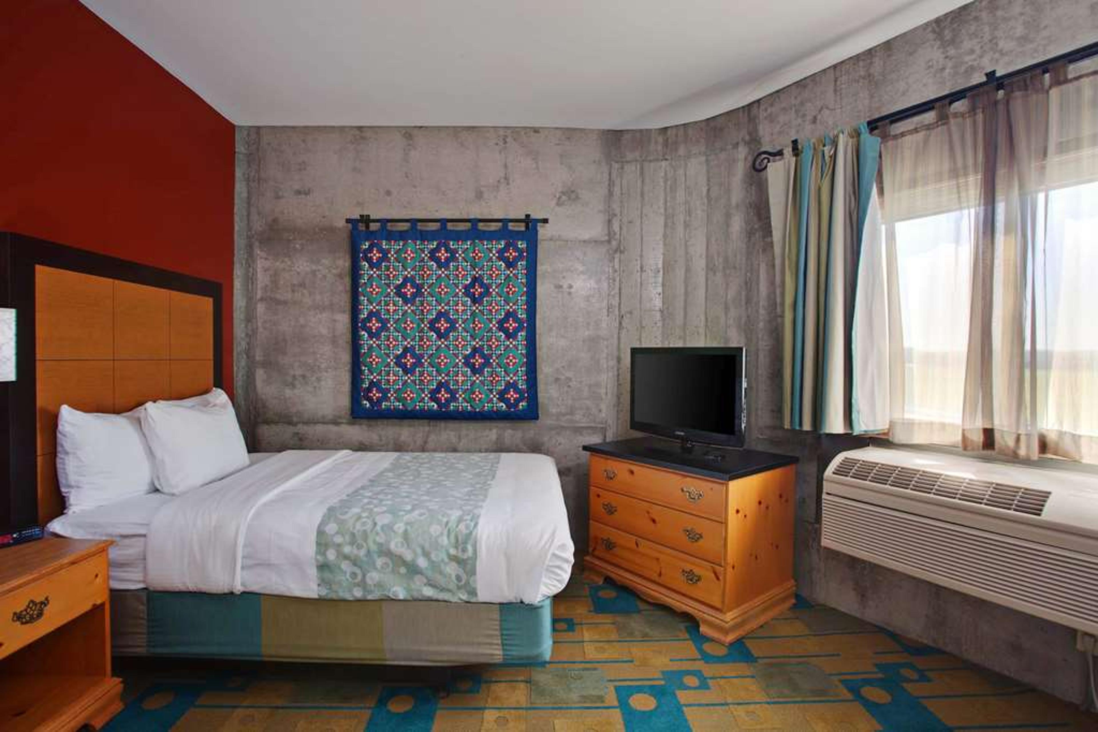 LA QUINTA INN STE IRVINE SPECTRUM