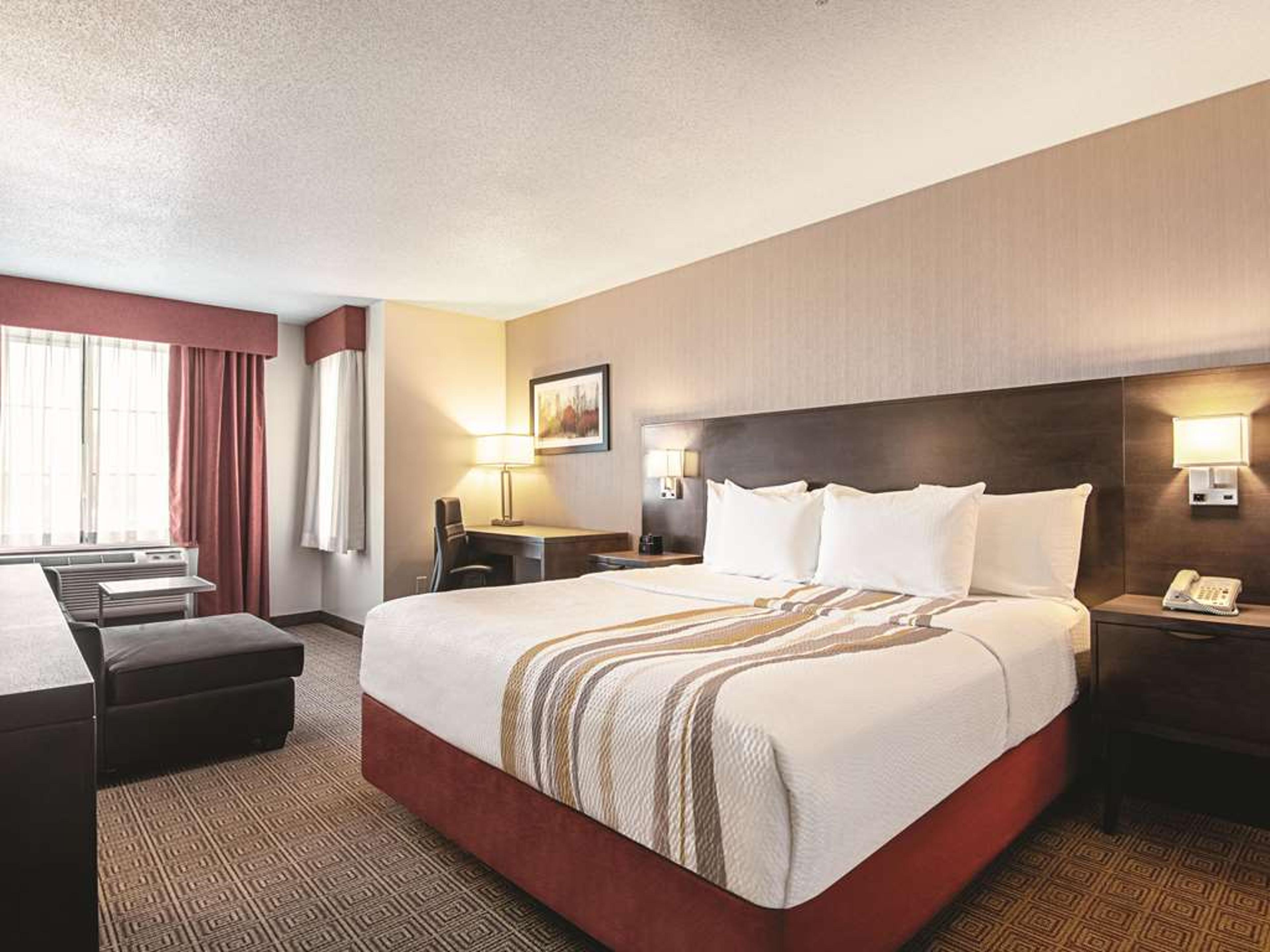 LA QUINTA INN VANCOUVER AIRPORT
