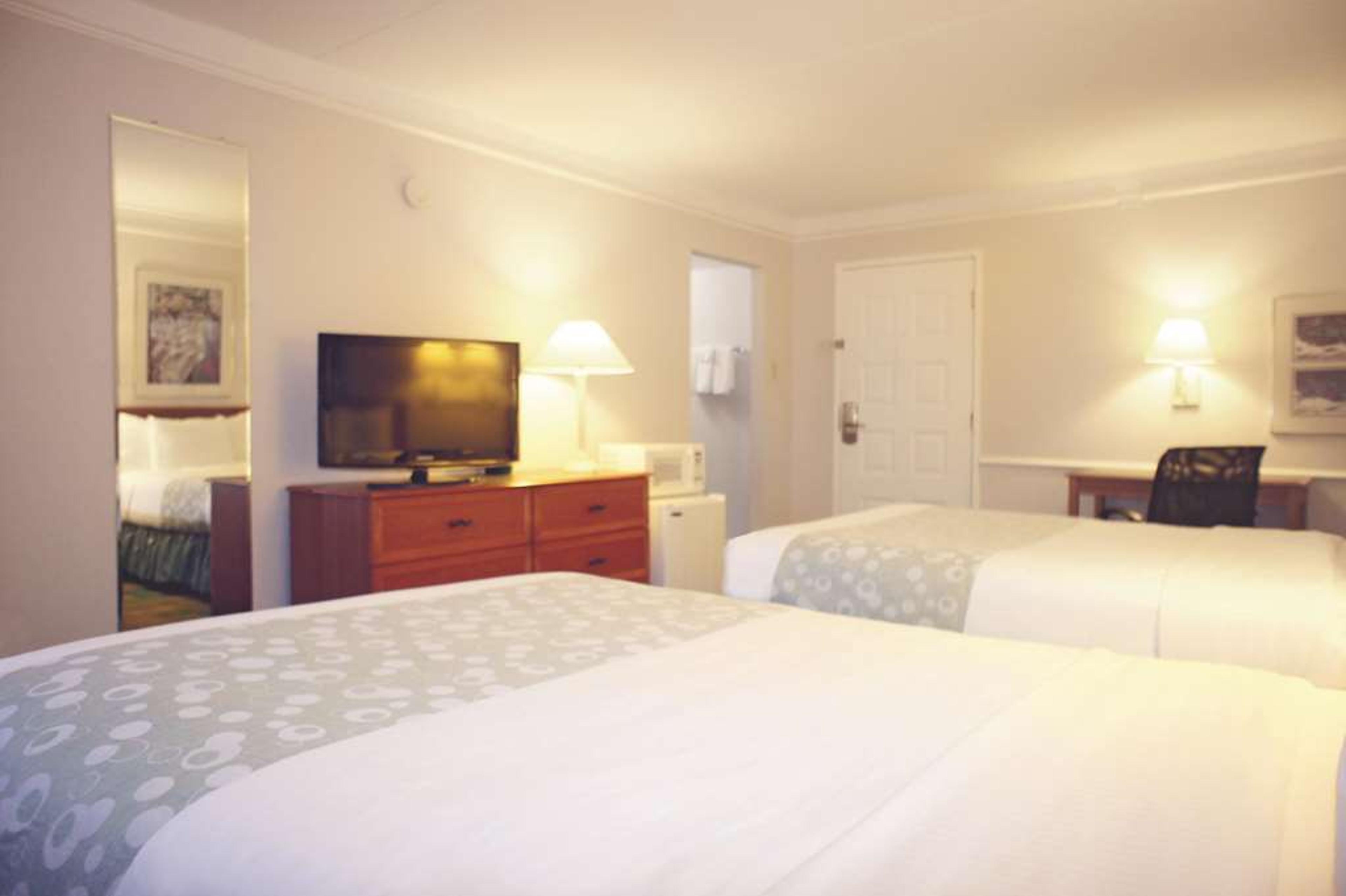 LA QUINTA INN KANSAS CITY LENEXA