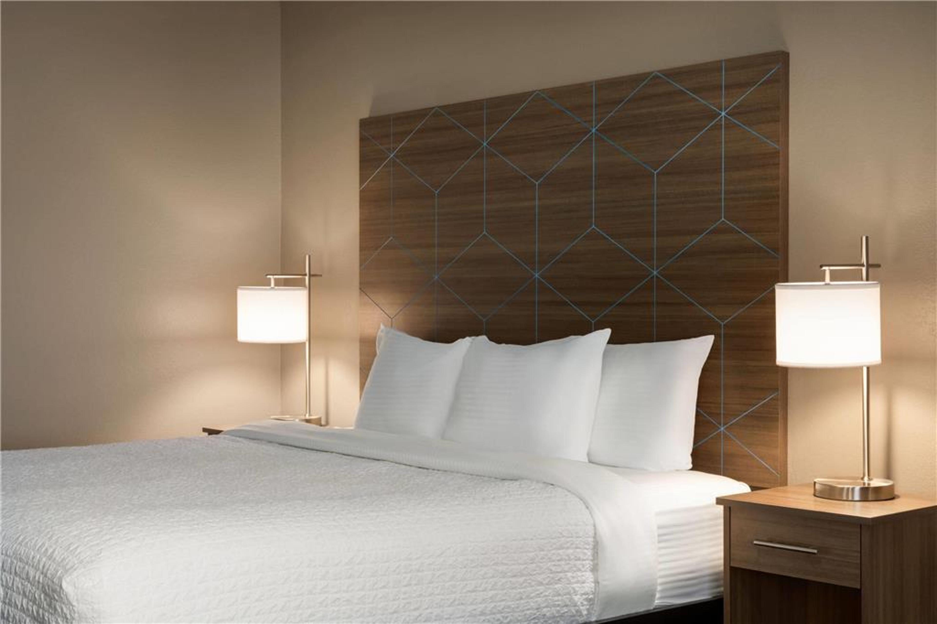 LA QUINTA INN STE SHAWNEE