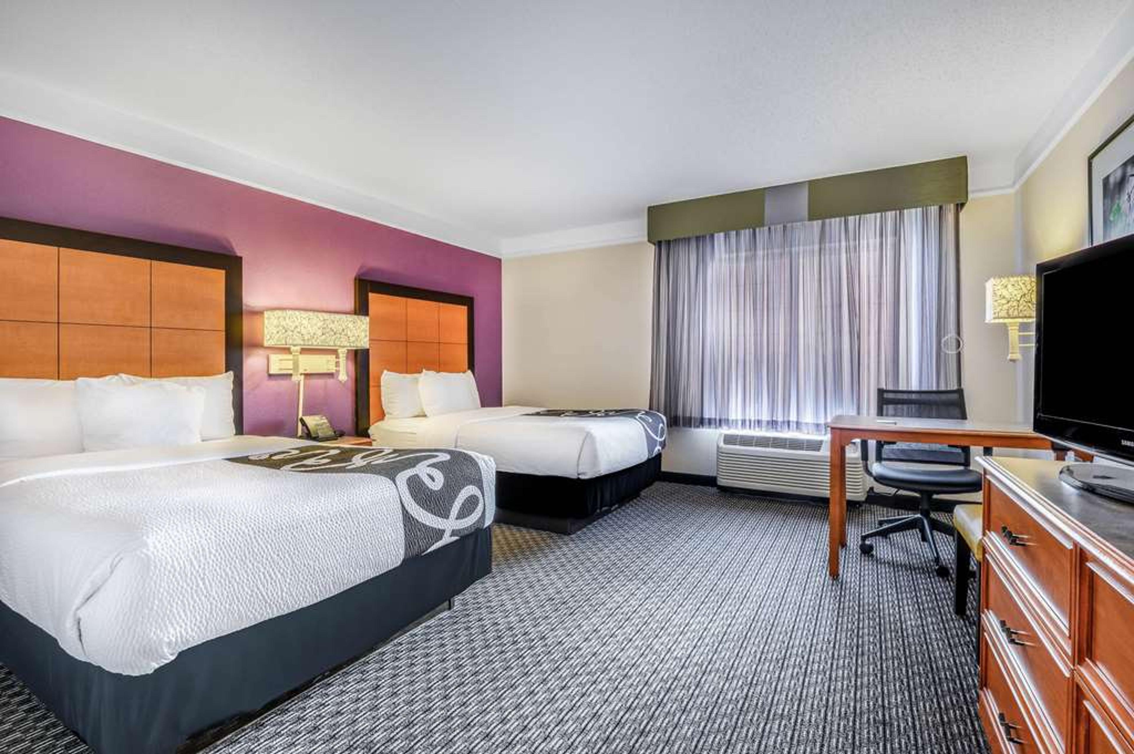 LA QUINTA INN STE BROADWAY AREA