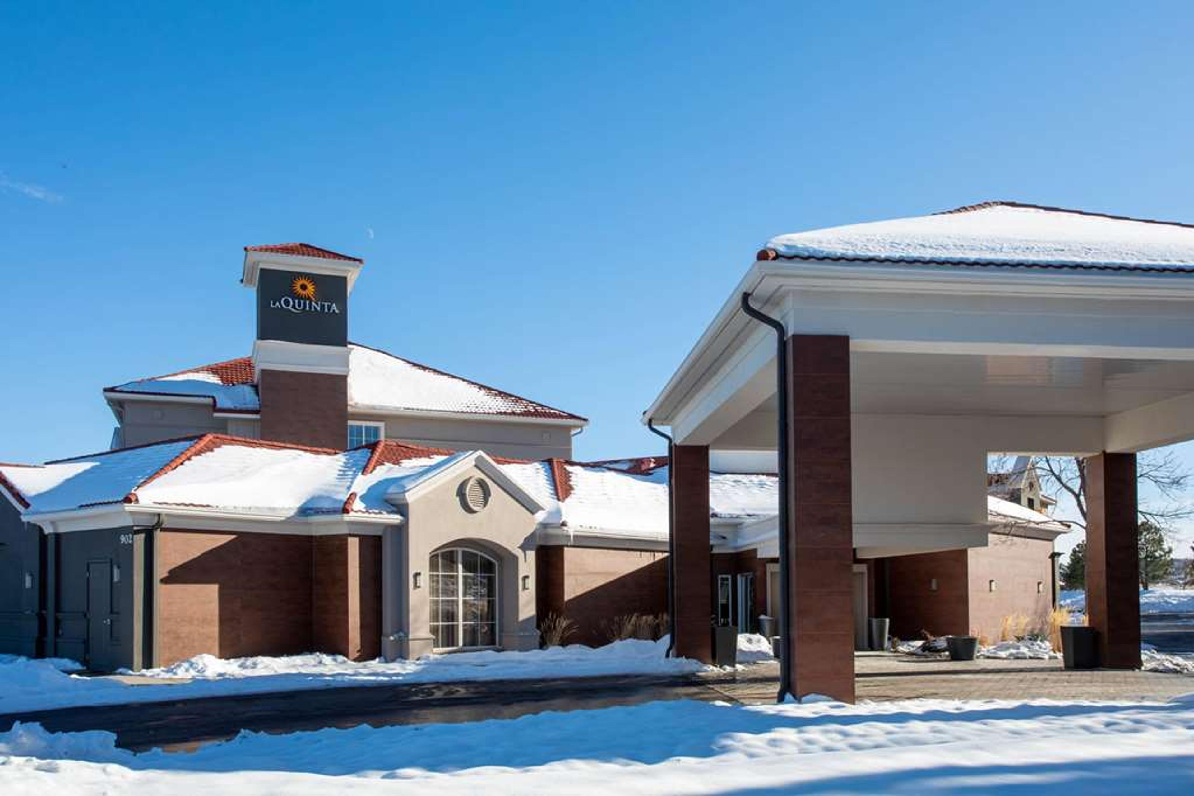 LA QUINTA INN STE LOUISVILLE BLDER