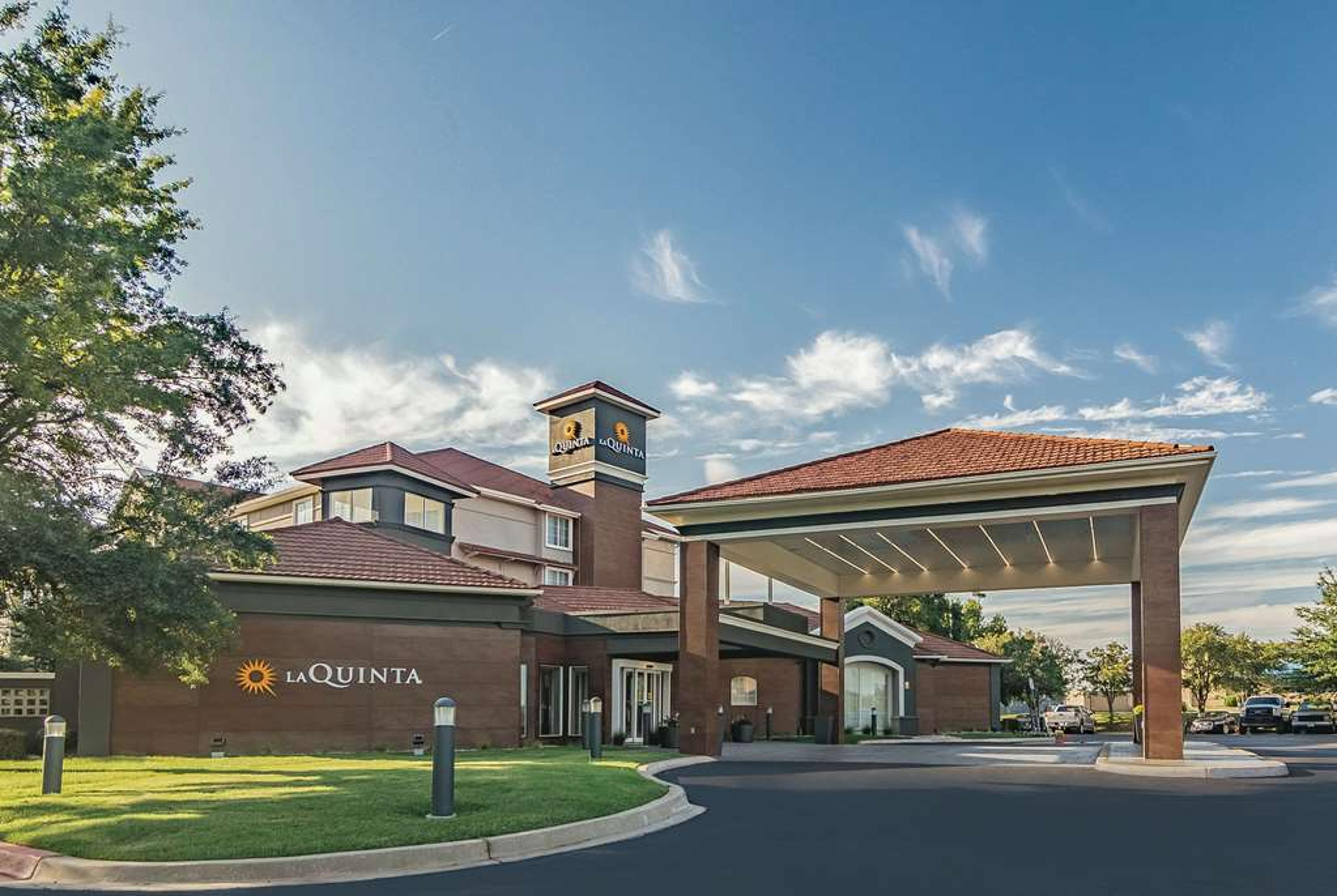 LA QUINTA INN STE ALEXANDRIA