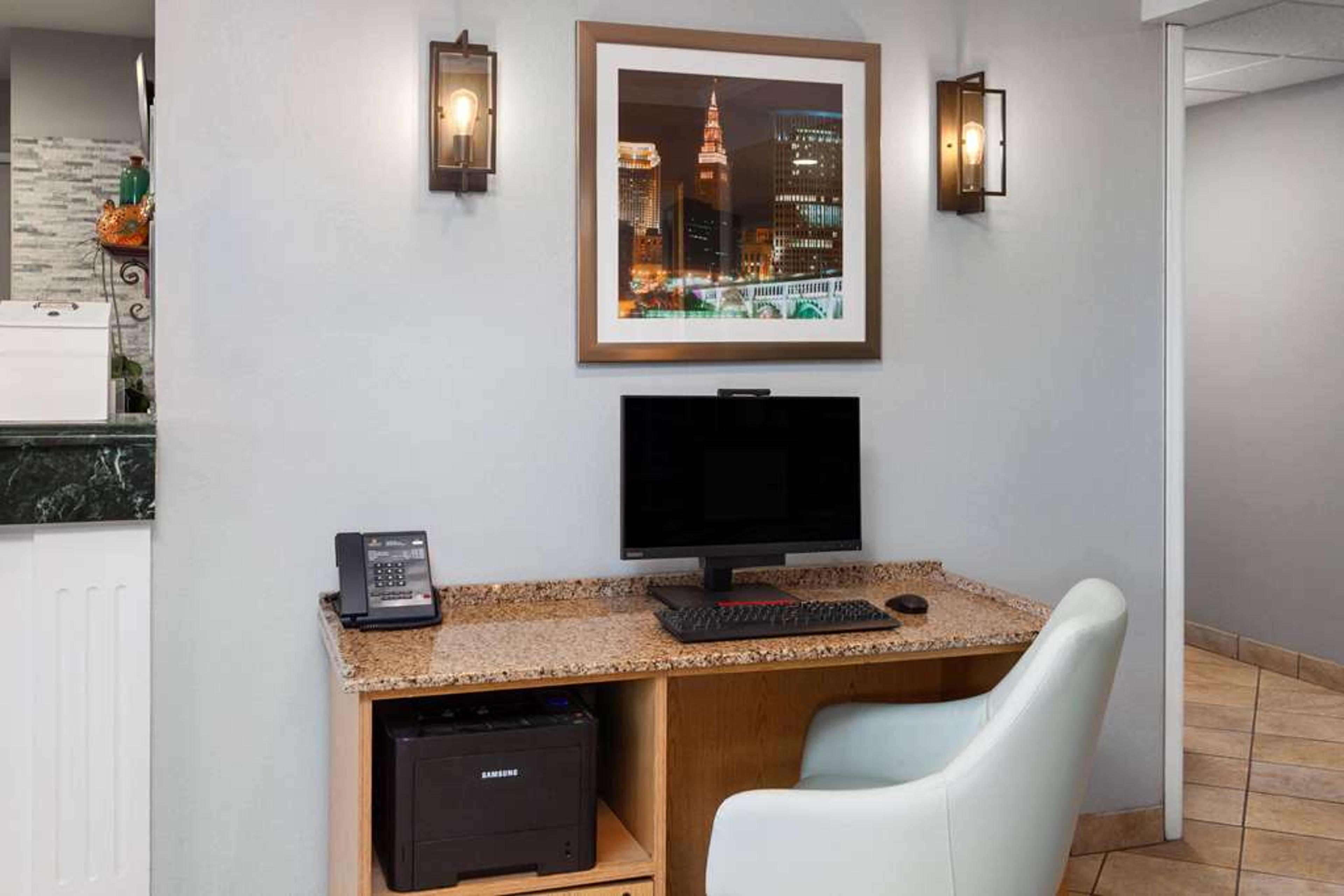Hotel Photo 4