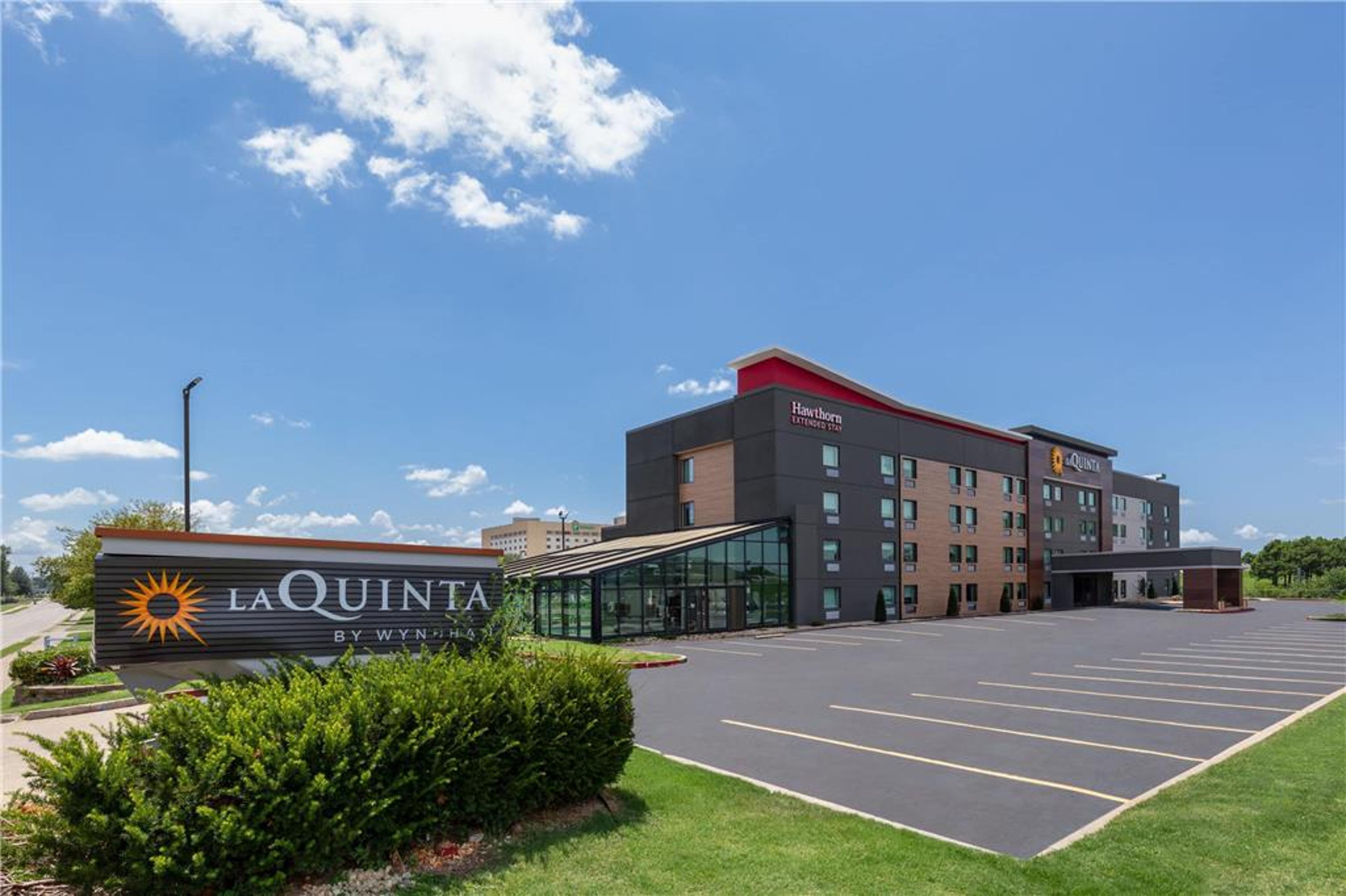 LA QUINTA INN STE SPRINGDALE