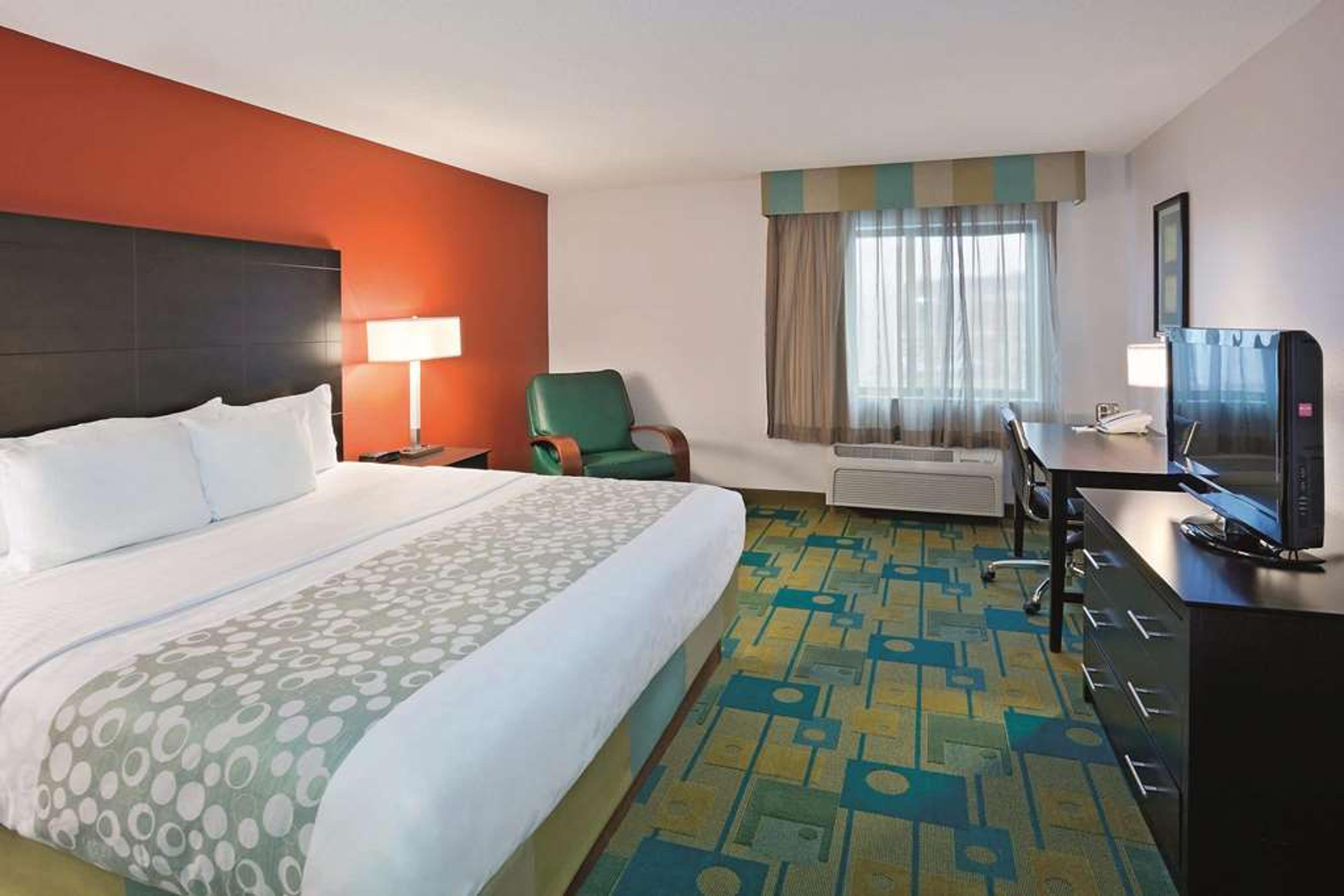 LA QUINTA INN STE MANSFIELD