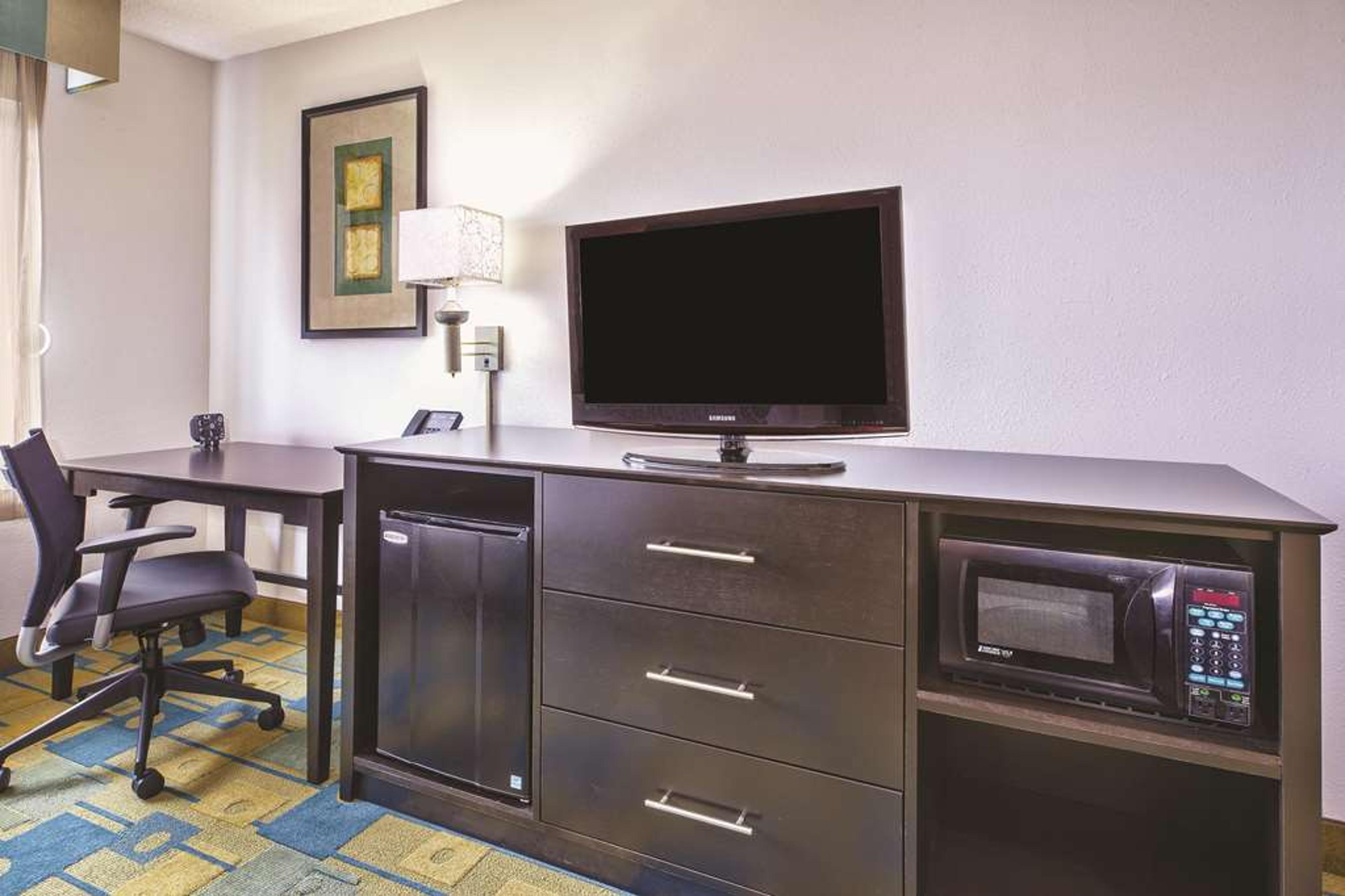 LA QUINTA INN TOLEDO PERRYSBURG