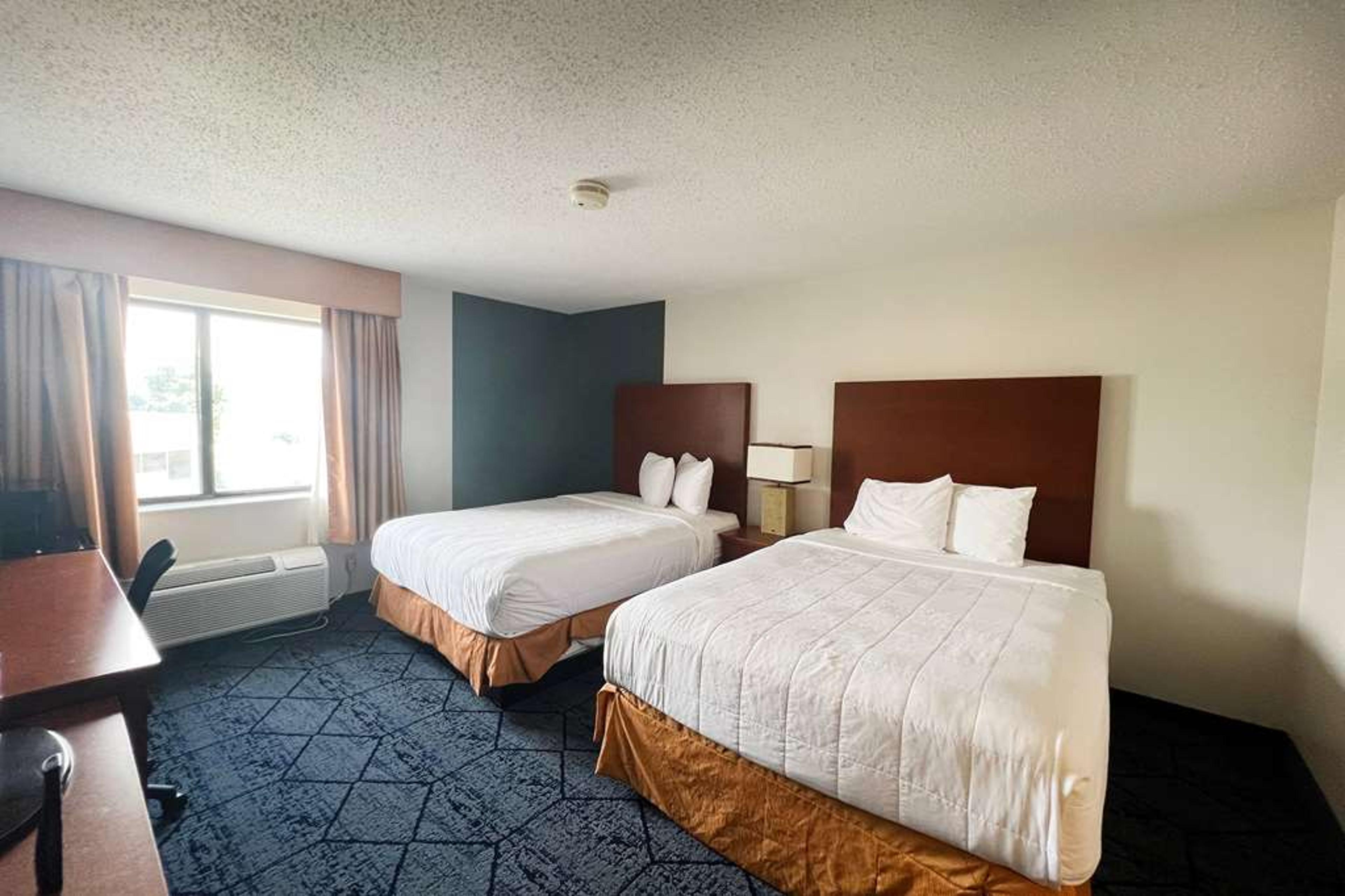 BAYMONT BY WYNDHAM COLUMBIA