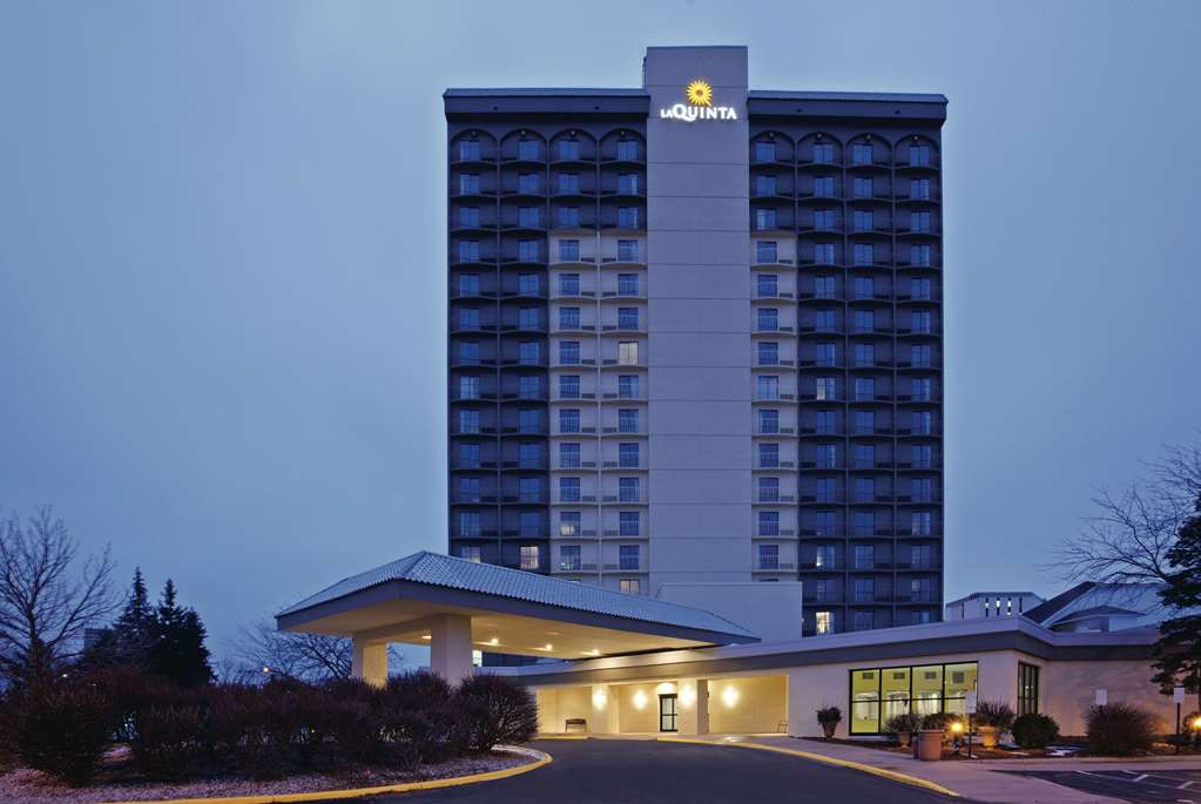 LA QUINTA INN STE BLOOMINGTON WEST