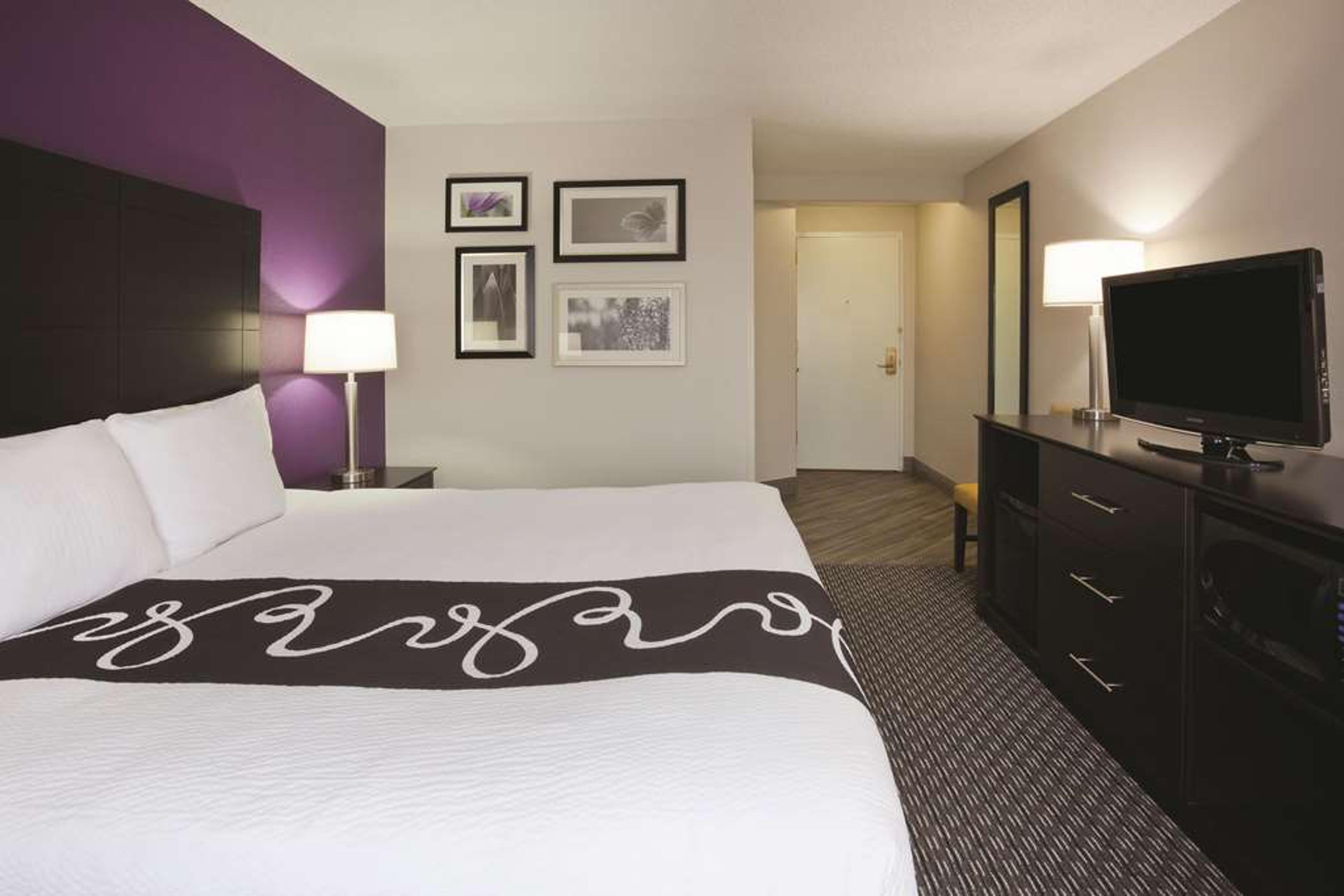 LA QUINTA INN STE BLOOMINGTON WEST