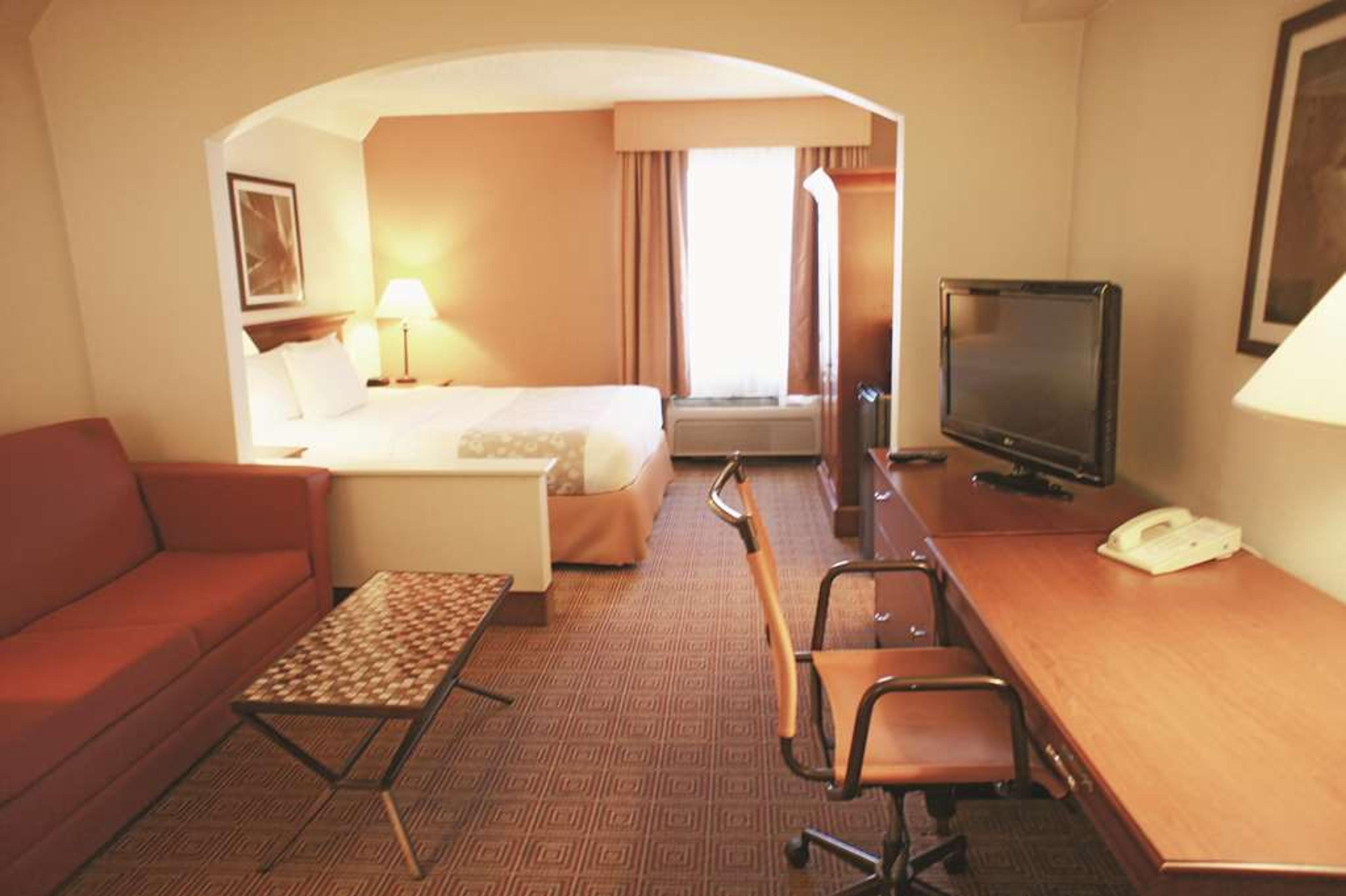 LA QUINTA INN STE STAMFORD NYC