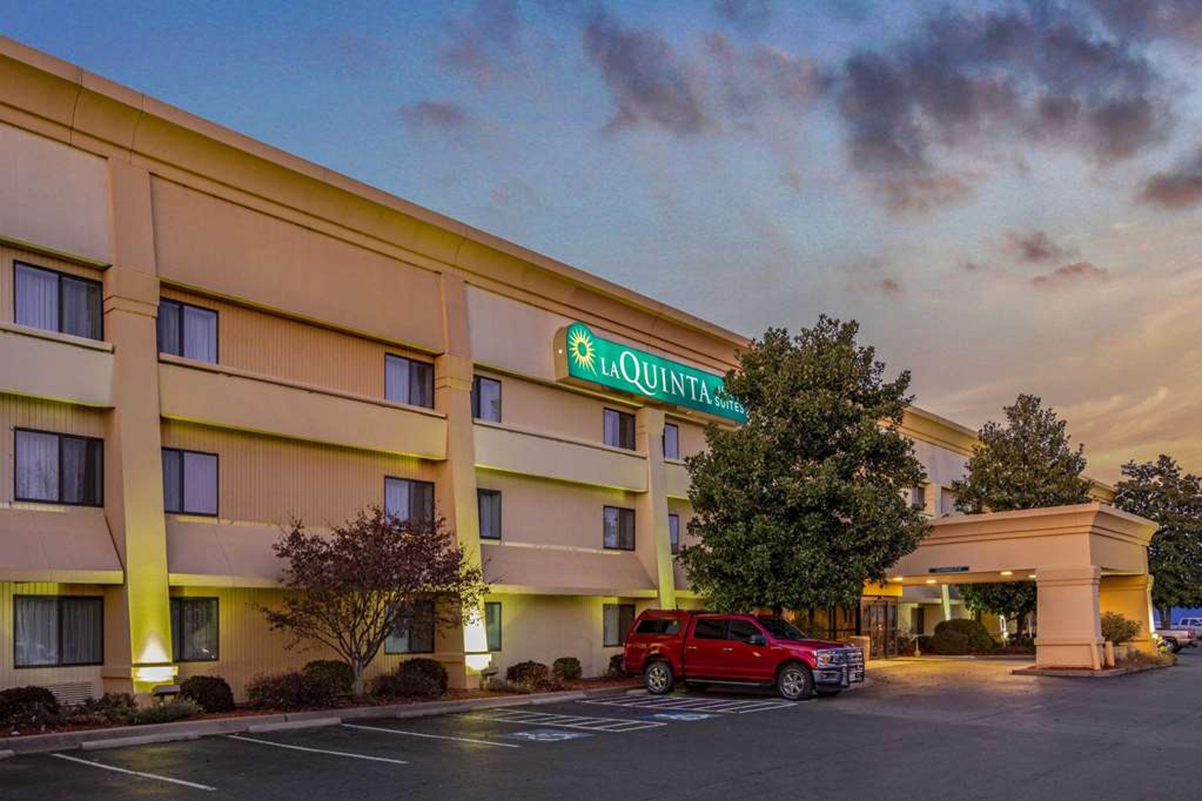 LA QUINTA INN STE NORTH MCCAIN MALL