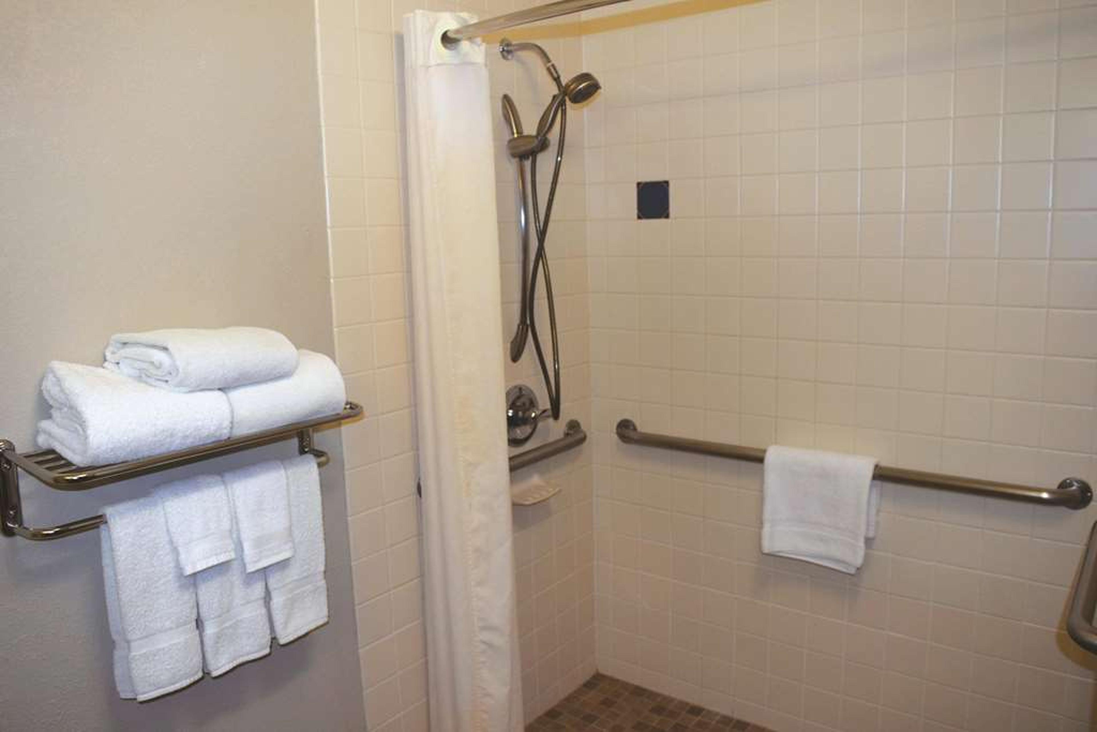 LA QUINTA INN JOHNSON CITY
