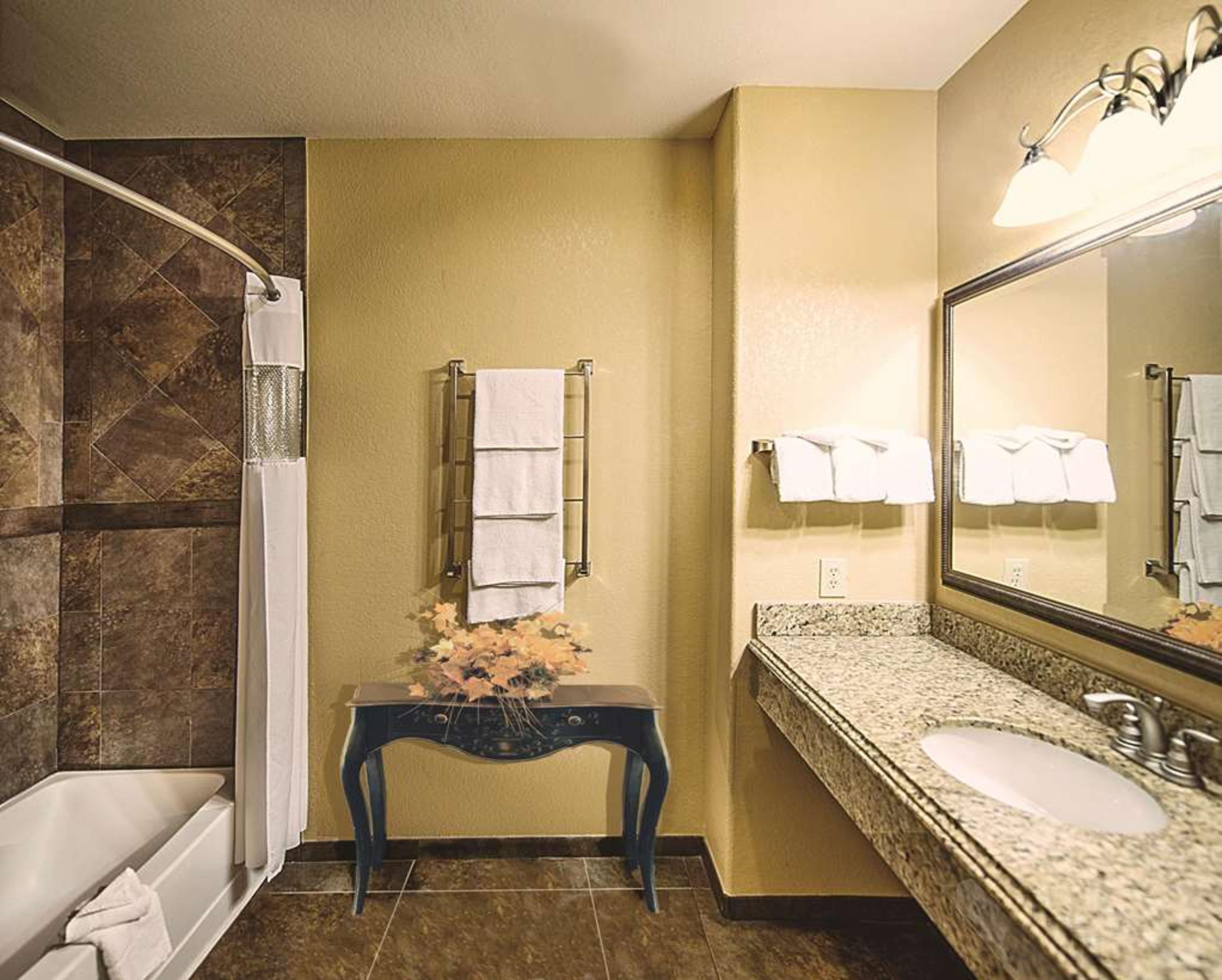 LA QUINTA INN STE MARBLE FALLS