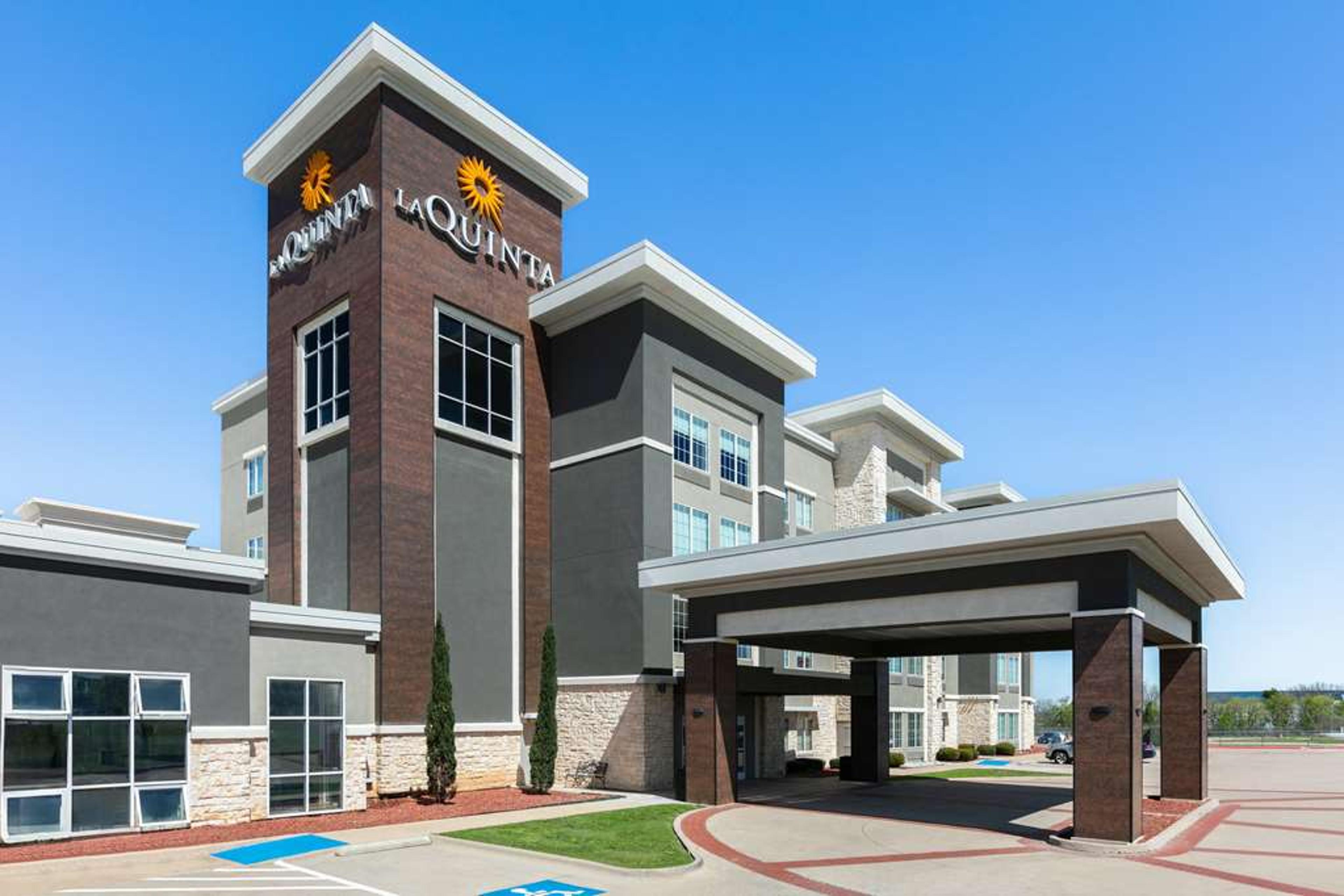 LA QUINTA INN STE BURLESON