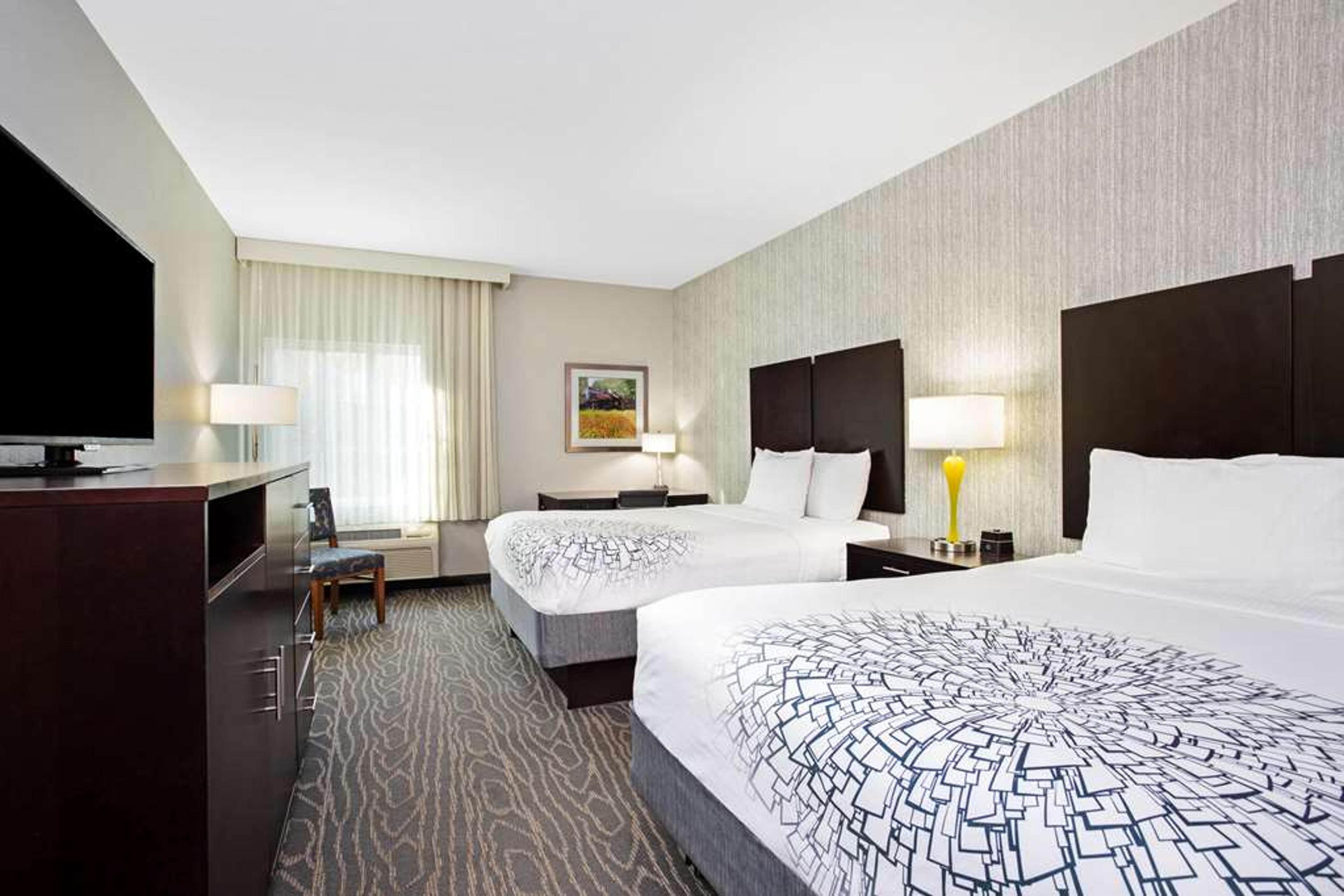 LA QUINTA INN STE PALESTINE