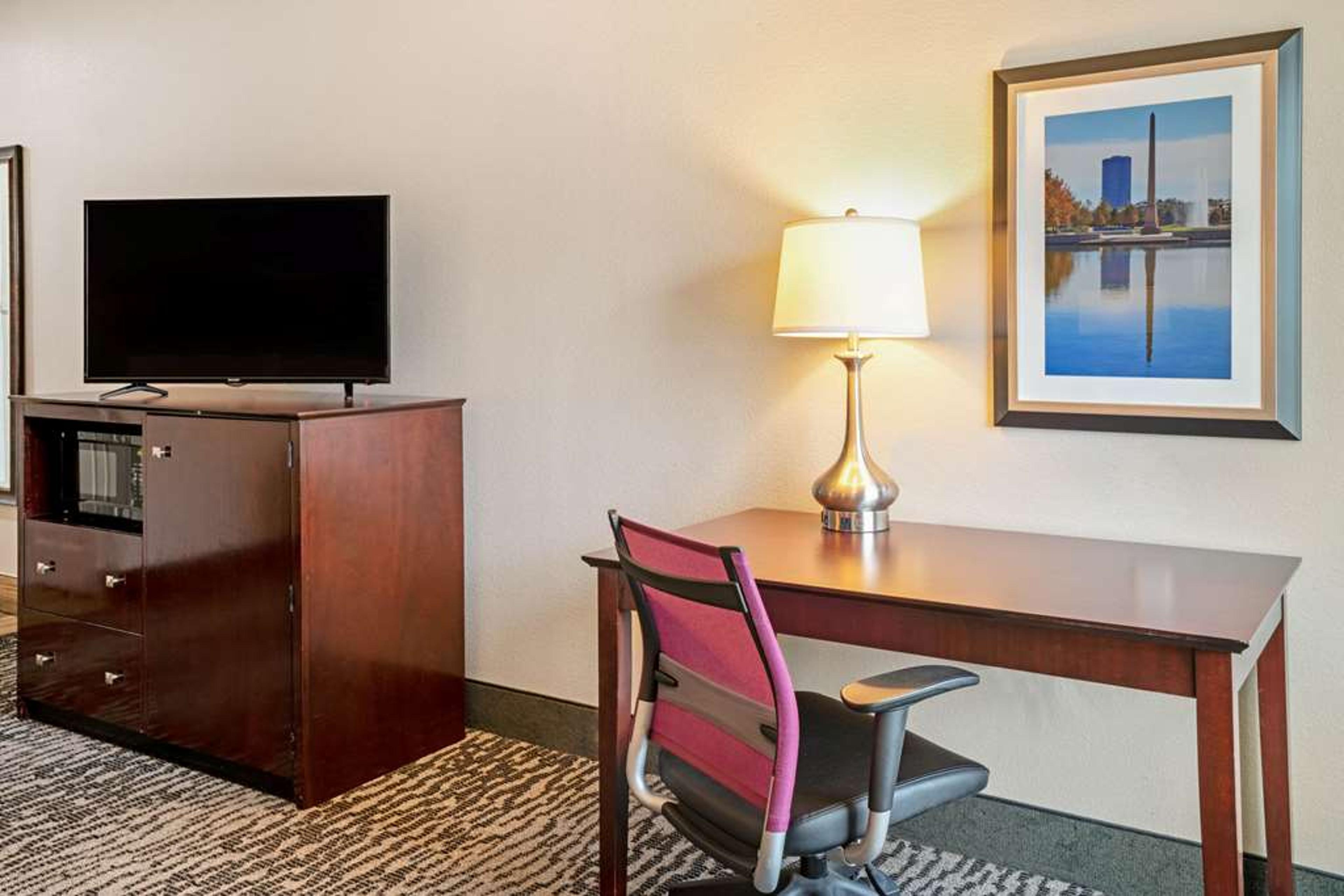 LA QUINTA INN STE HOUSTON MAGNOLIA