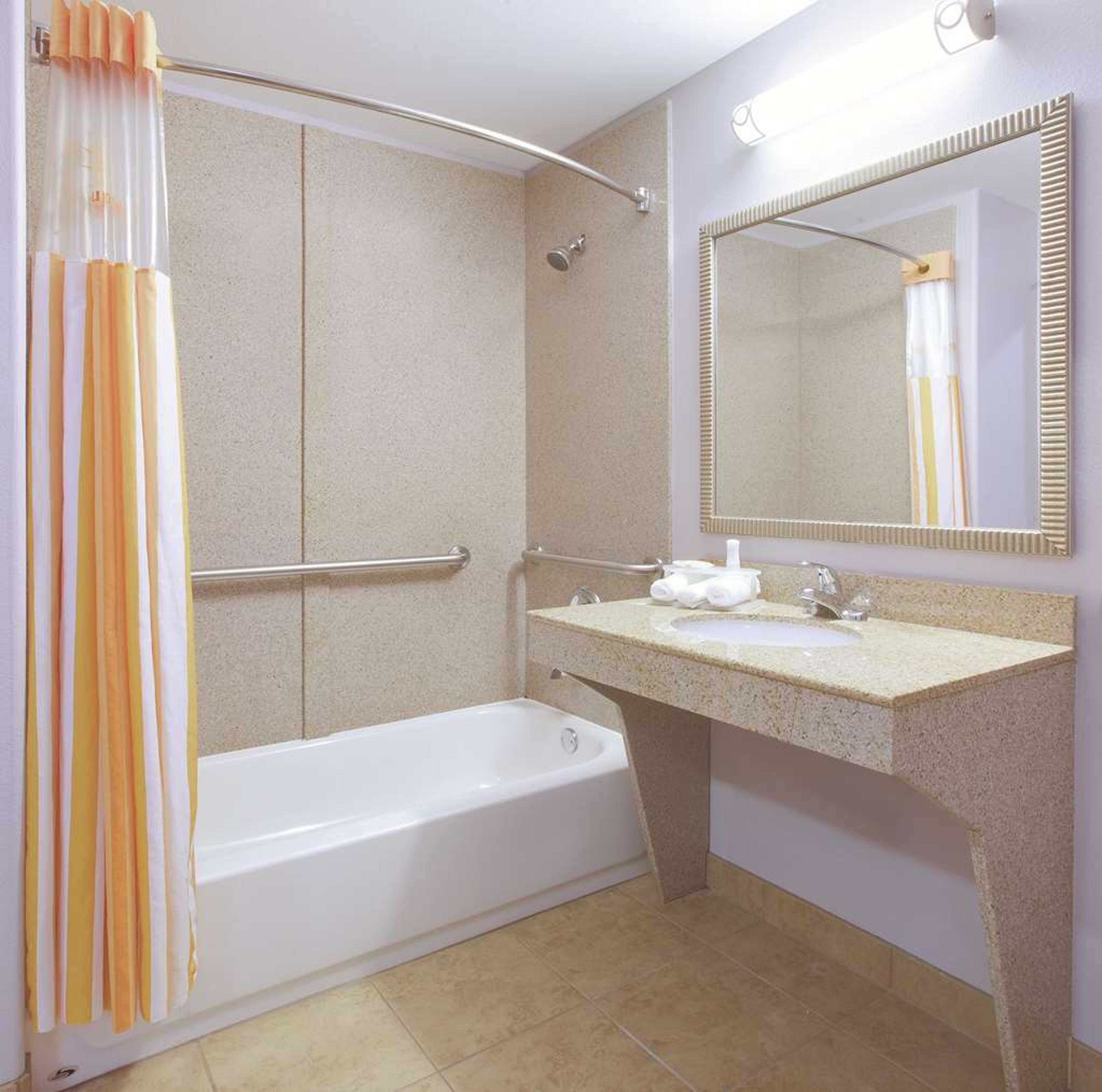 LA QUINTA INN STE CORSICANA