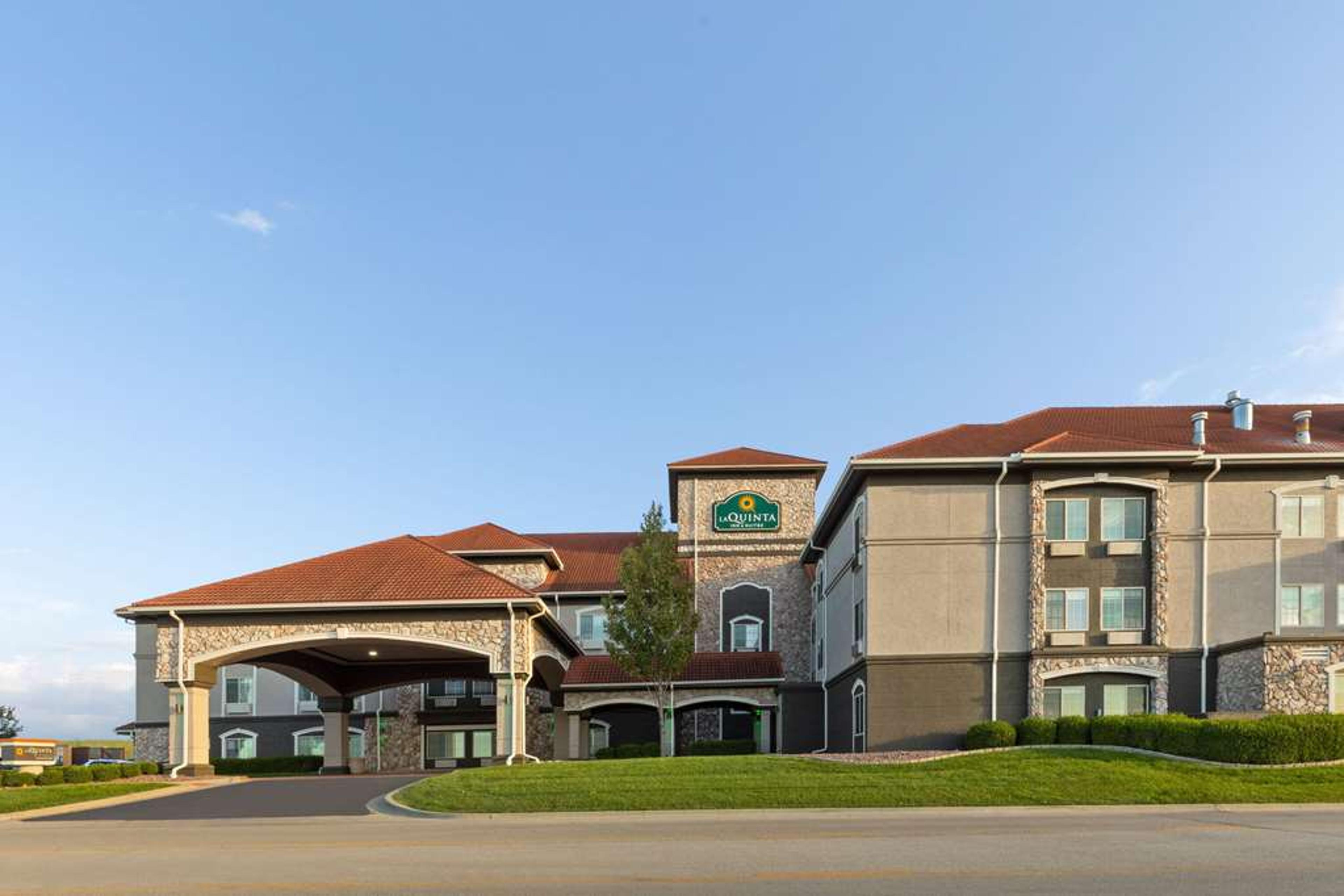 LA QUINTA INN STE OLATHE