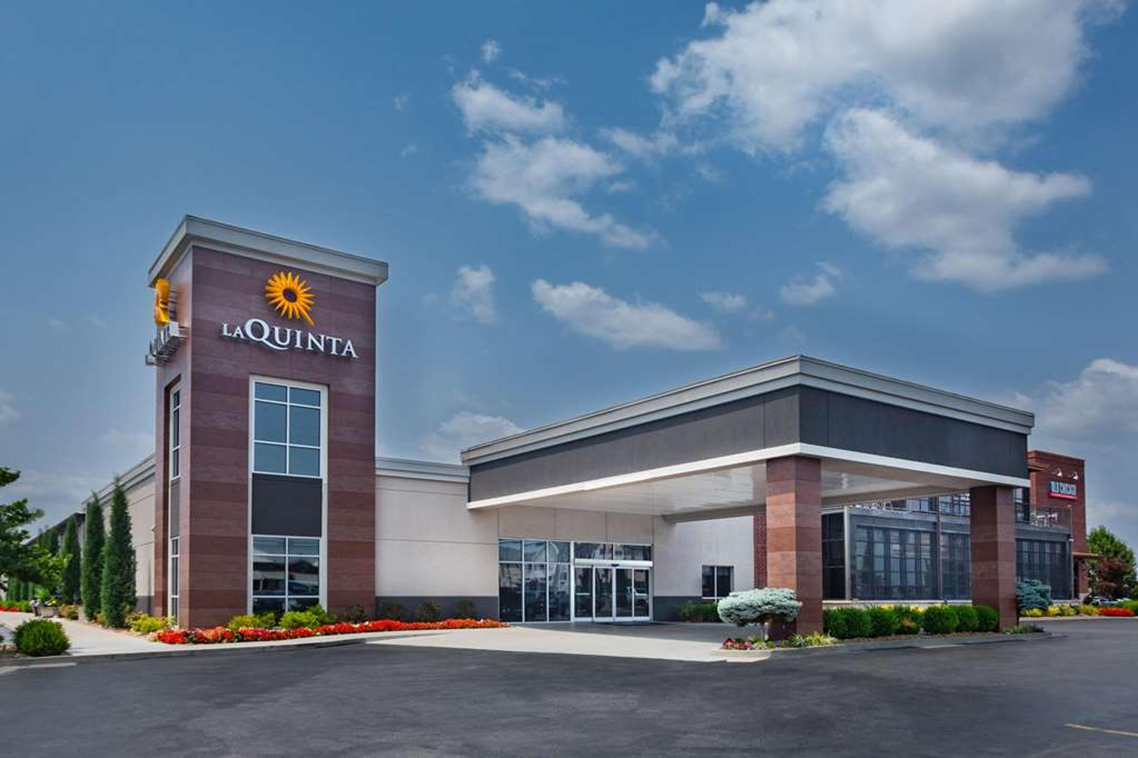 LA QUINTA INN STE JOPLIN