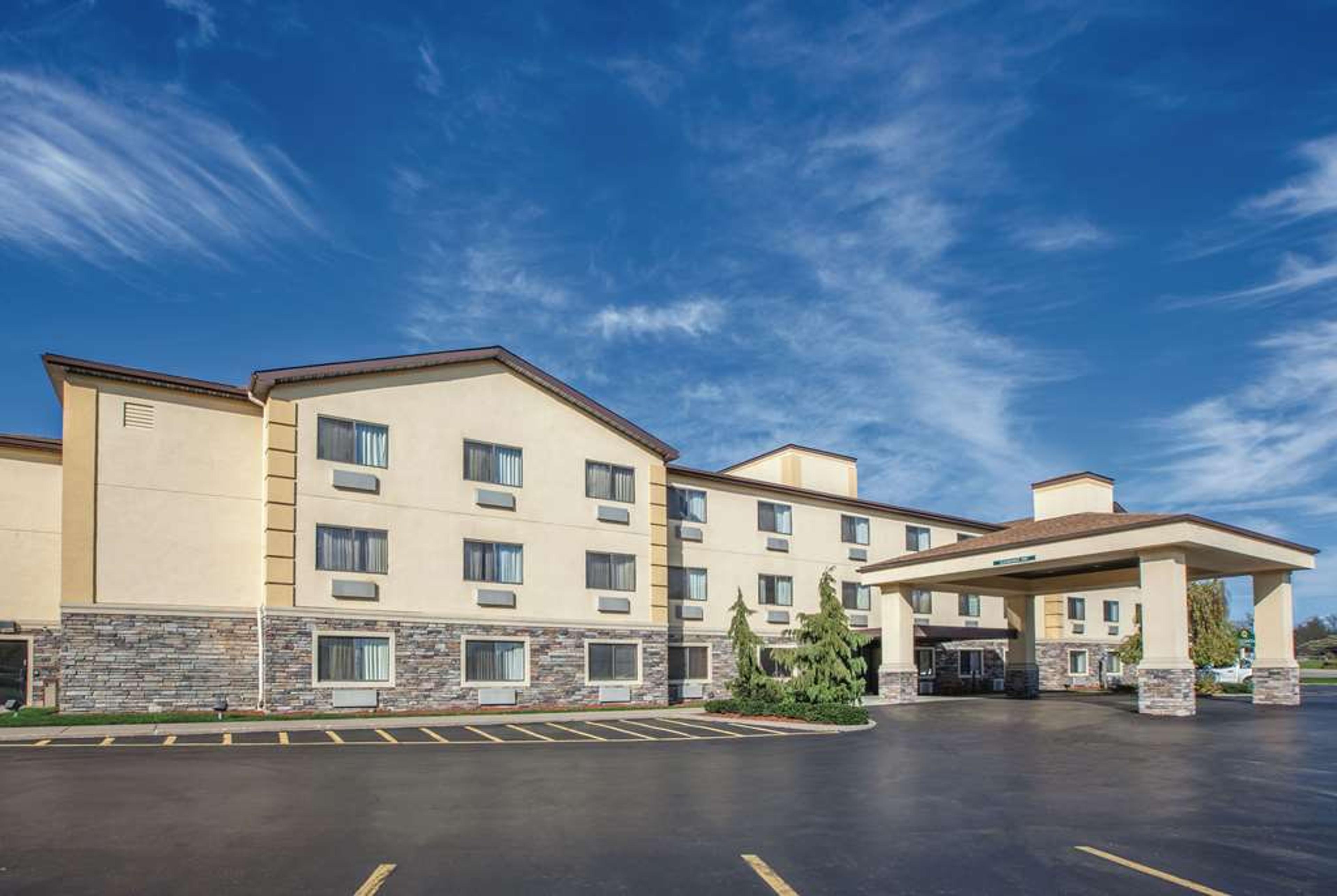 LA QUINTA INN STE ERIE