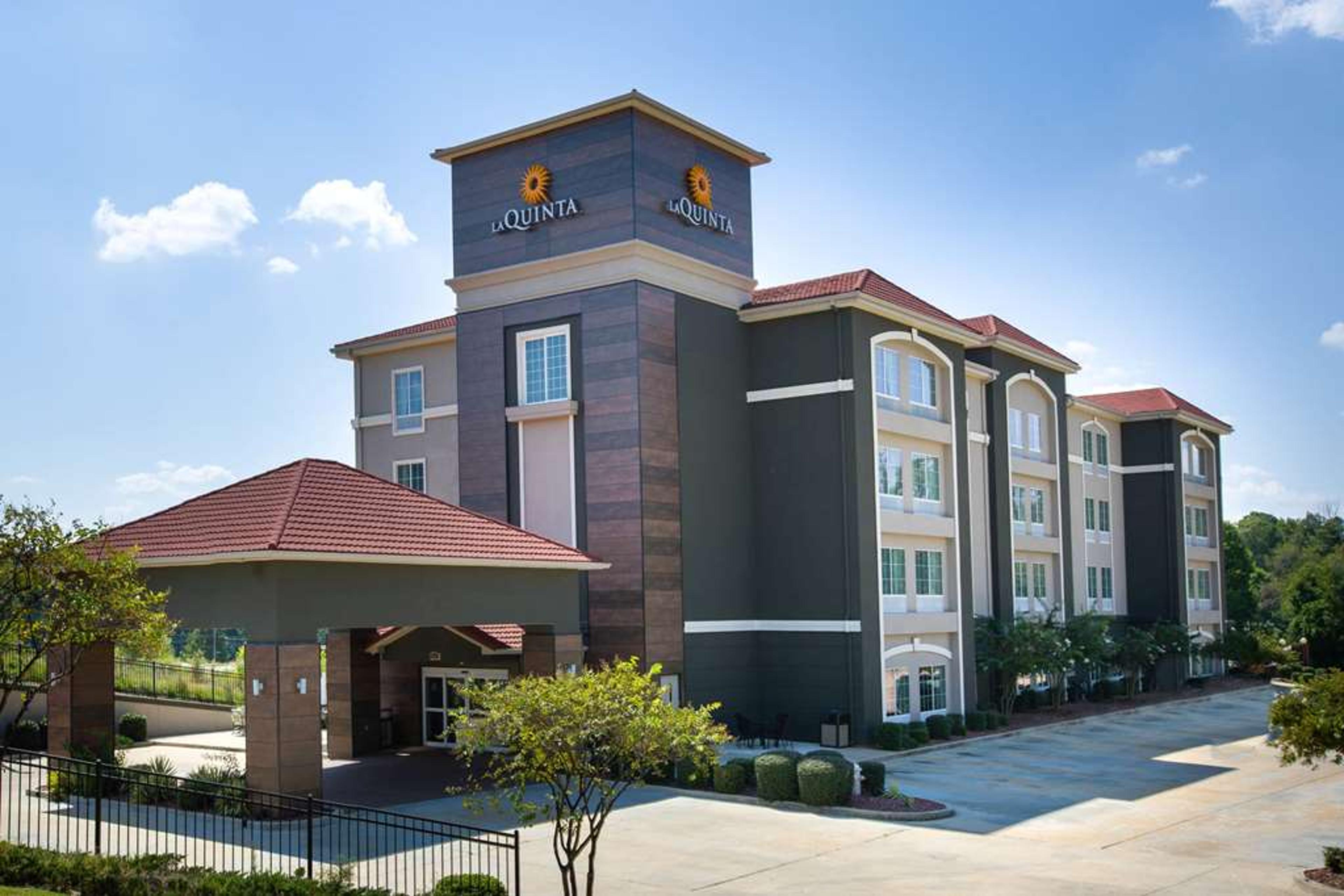 LA QUINTA INN STE TUPELO