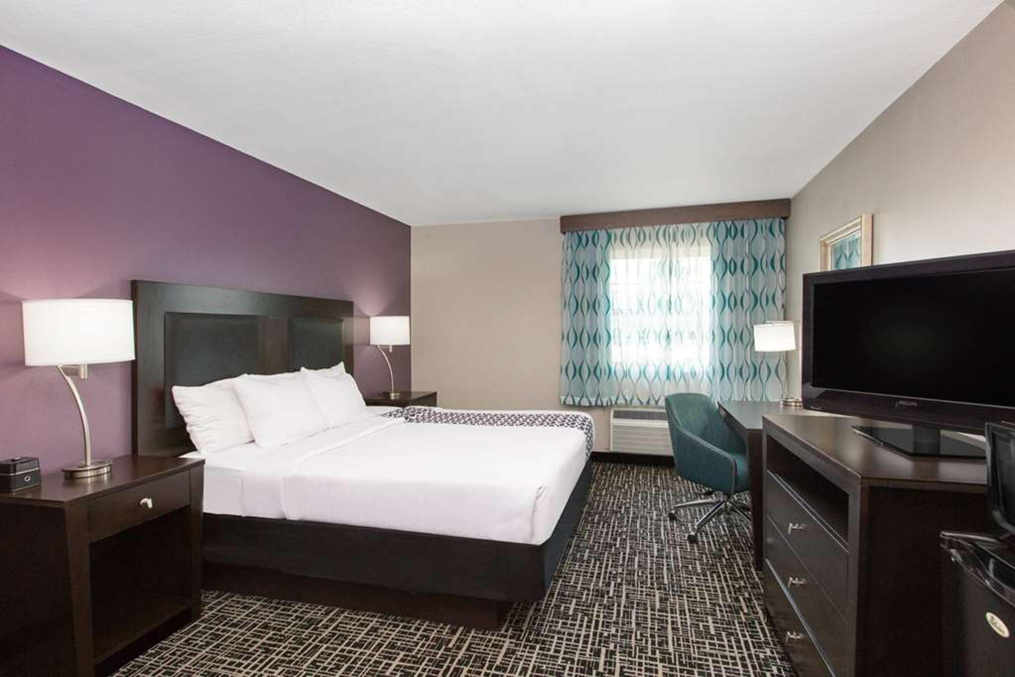 LA QUINTA INN STE BLUE SPRINGS