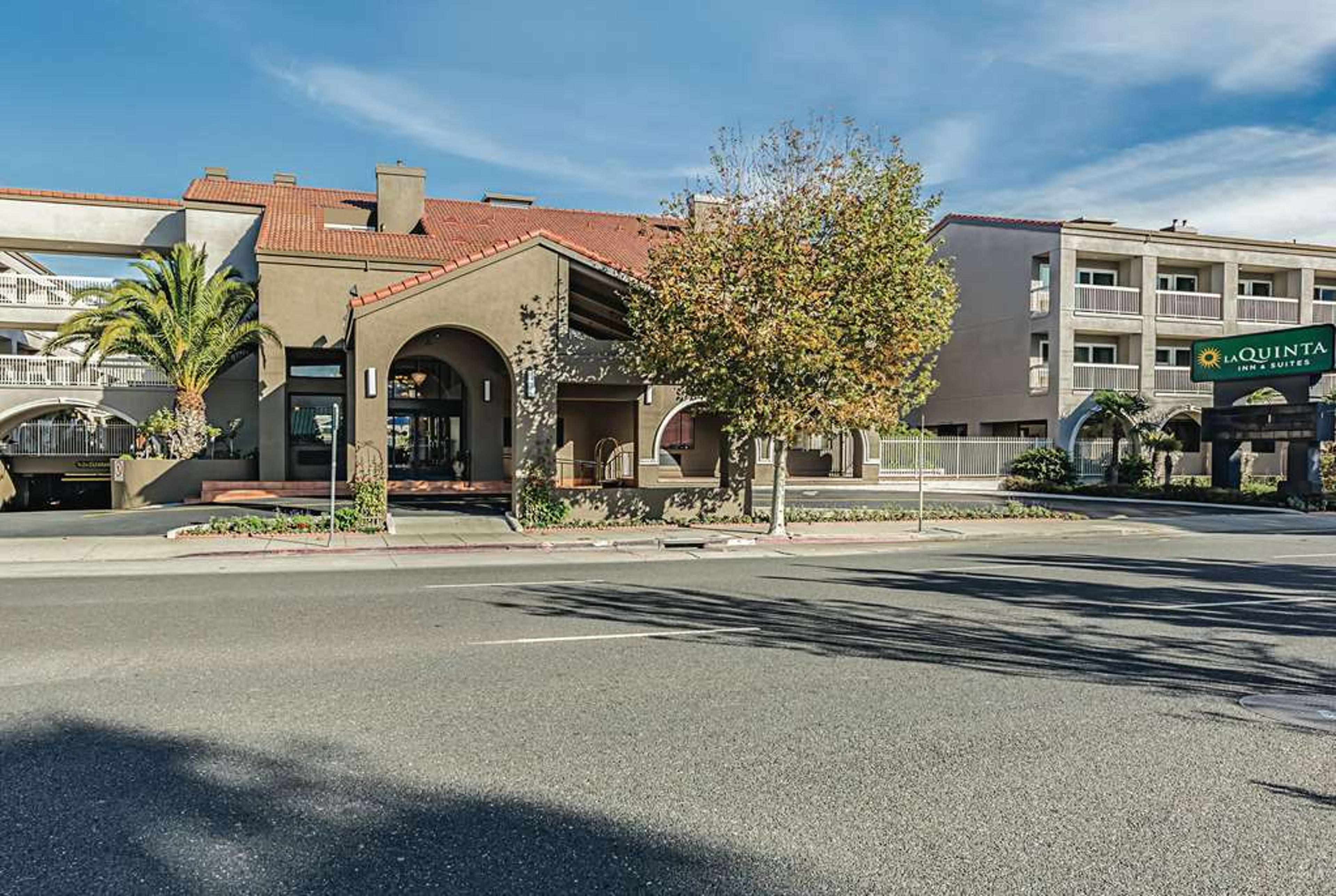 LA QUINTA INN STE SAN FRAN AP WEST
