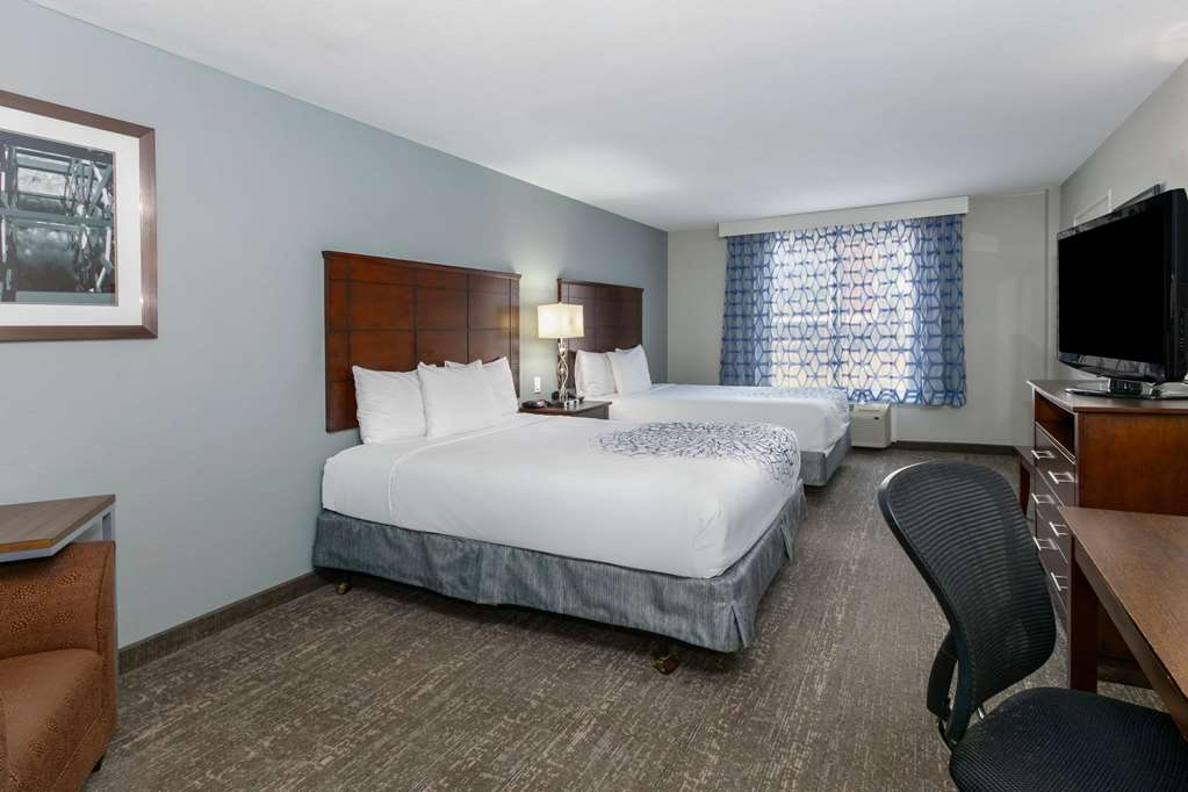 LA QUINTA INN STE HORN LAKE