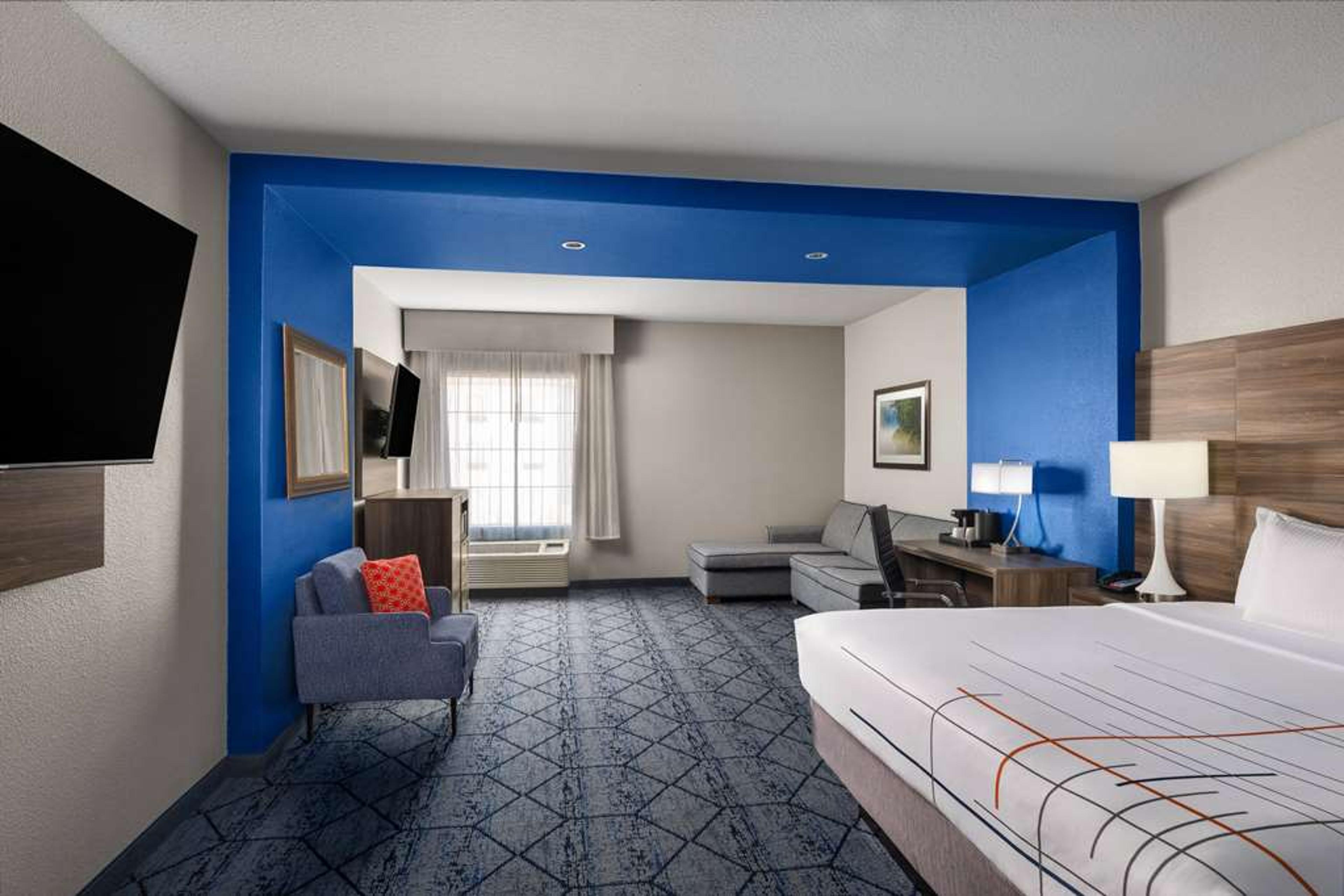 LA QUINTA INN STE DENTON UNIV DR