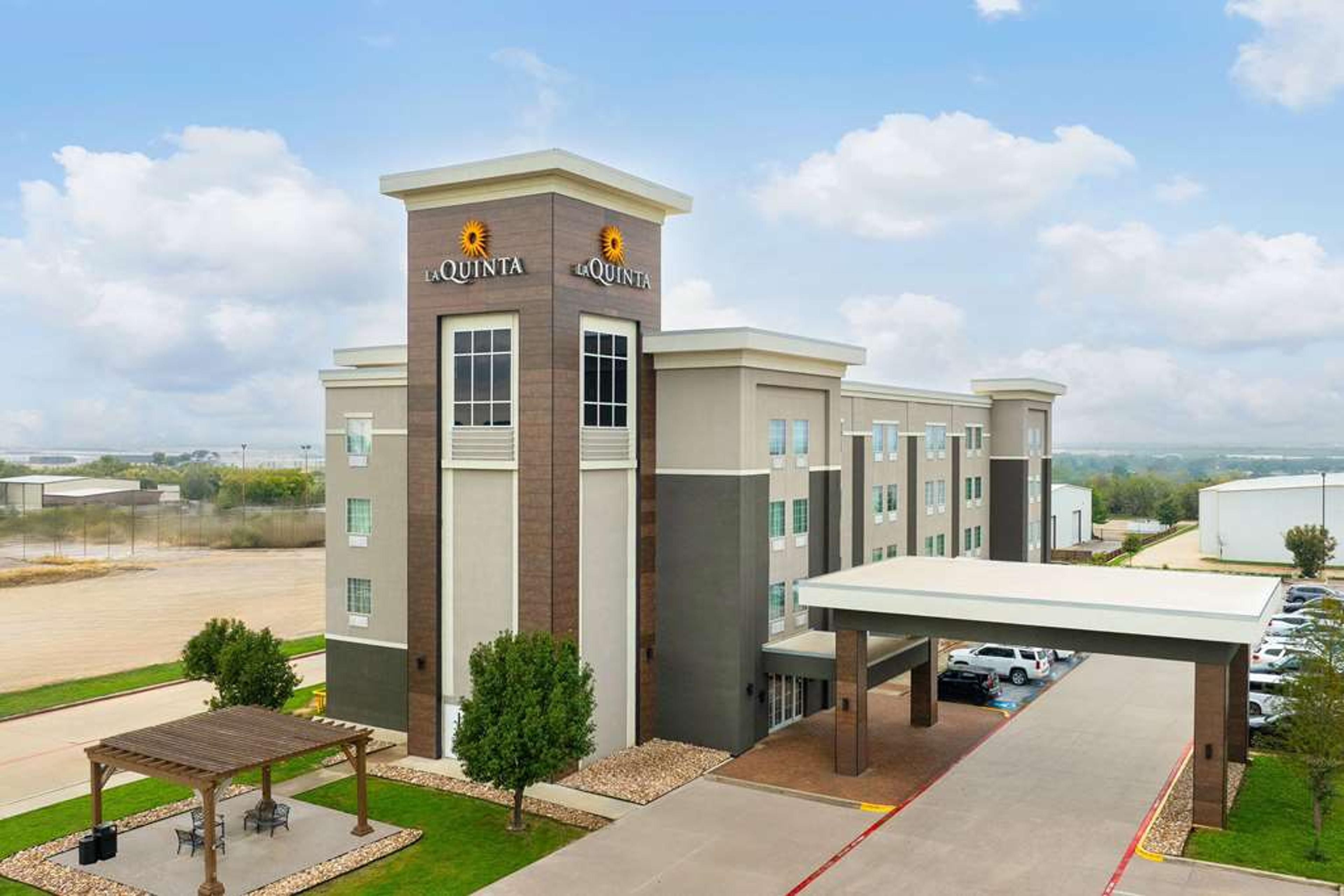 LA QUINTA INN STE DENTON UNIV DR